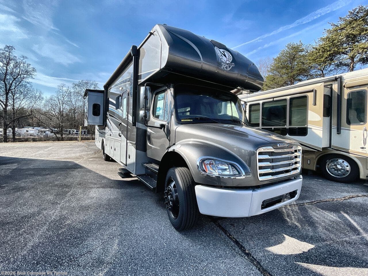 2024 Wraith 37f by Nexus from Blue Compass RV Tampa in Dover, Florida