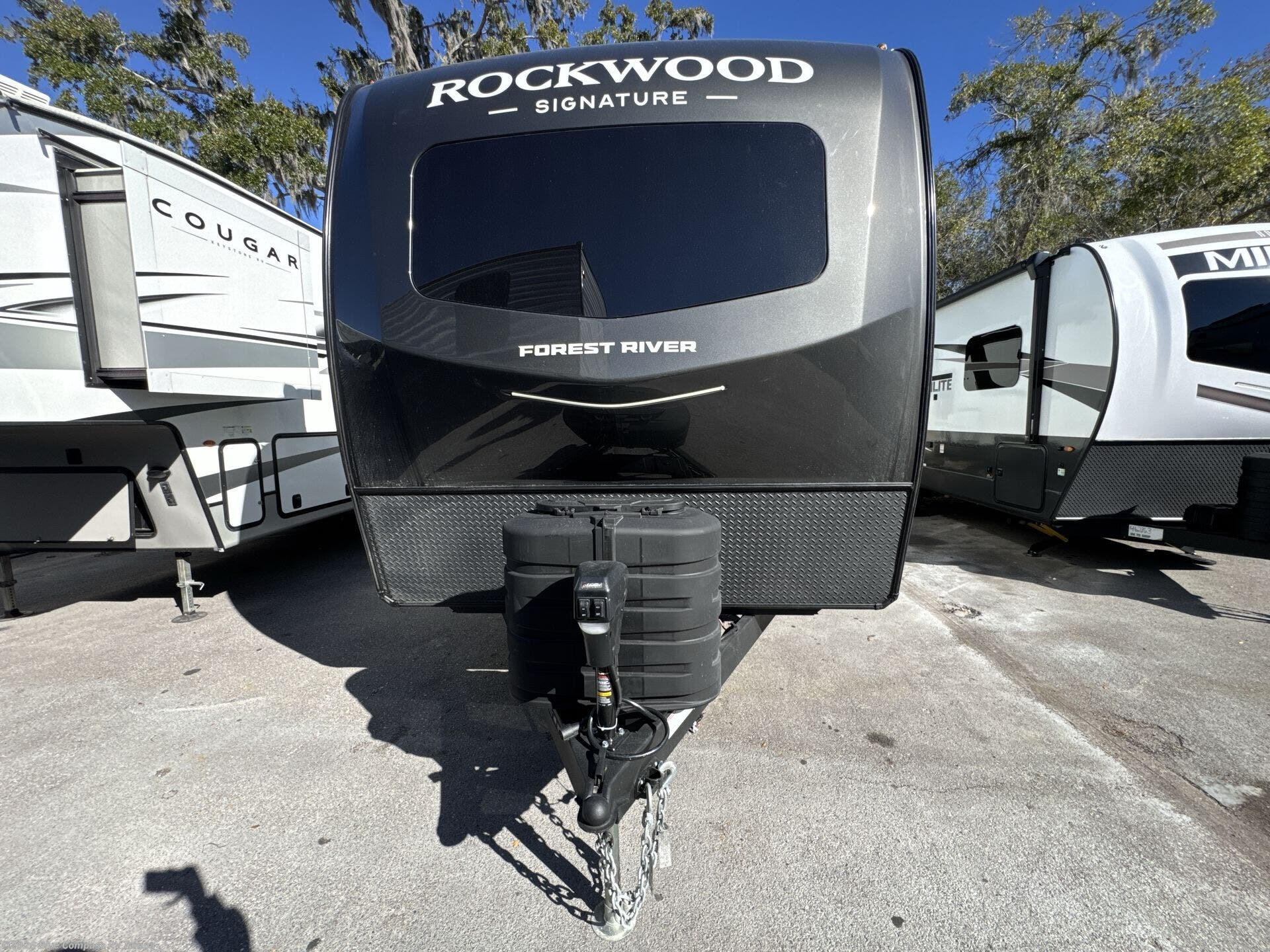 2026 Rockwood Signature 8337RL by Forest River from Blue Compass RV Tampa in Dover, Florida