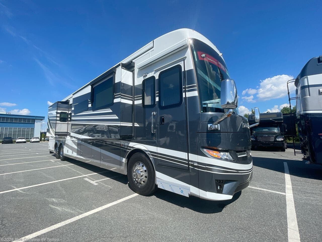 2026 London Aire 4569 by Newmar from Blue Compass RV Tampa in Dover, Florida