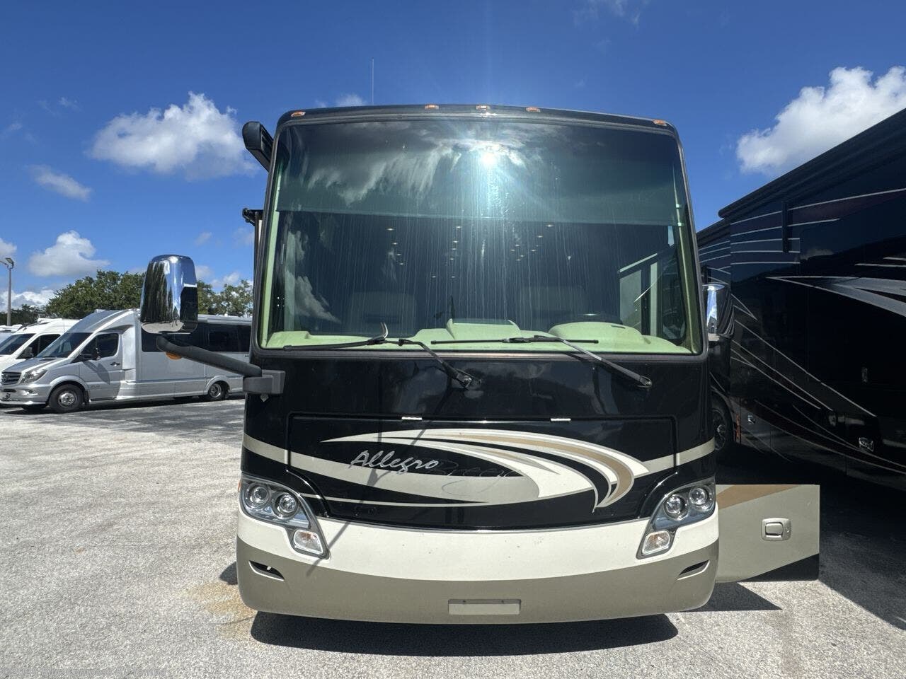 2014 Allegro Breeze 32r by Tiffin from Blue Compass RV Tampa in Dover, Florida
