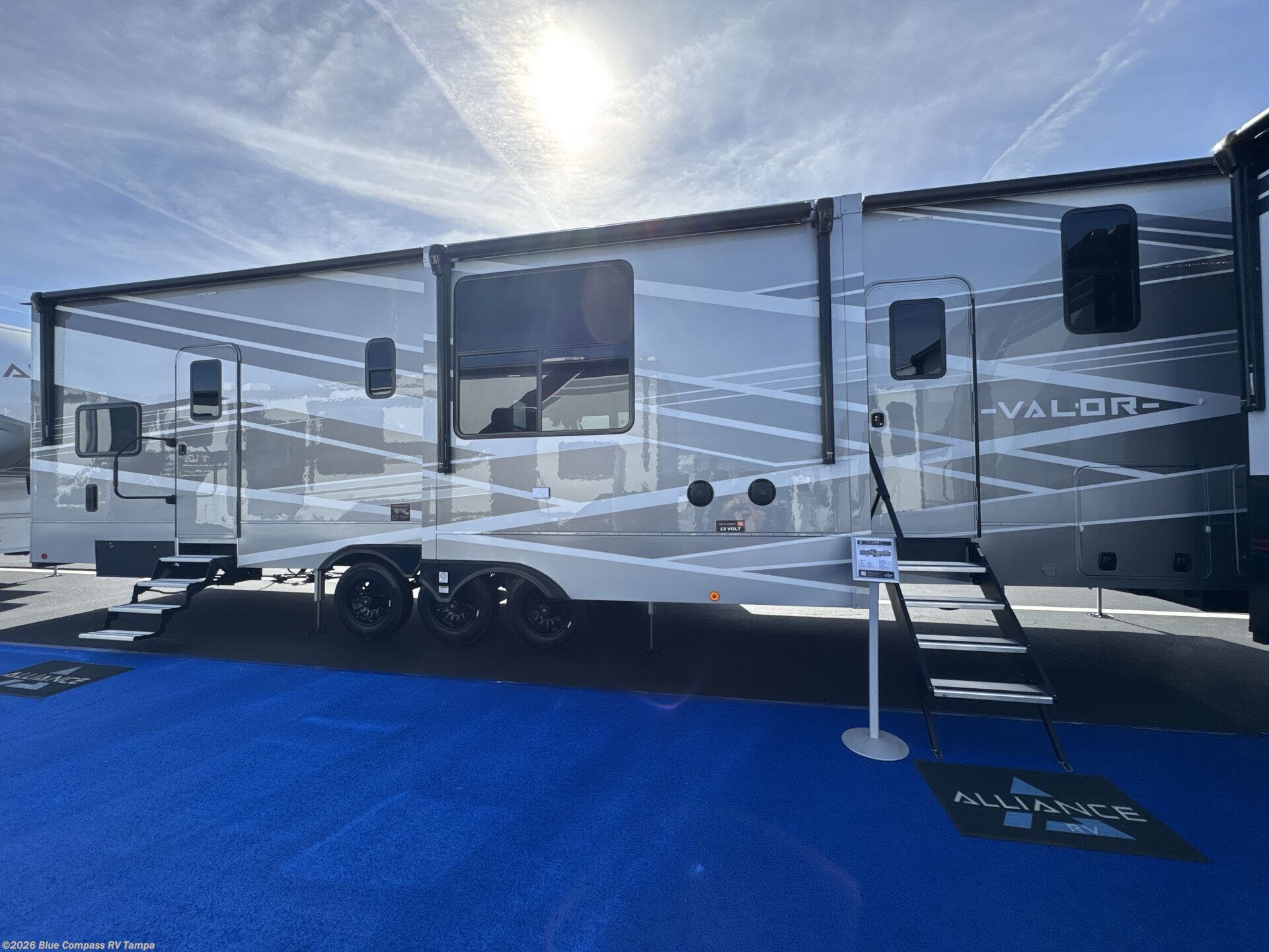 2026 Valor 44V14 by Alliance RV from Blue Compass RV Tampa in Dover, Florida