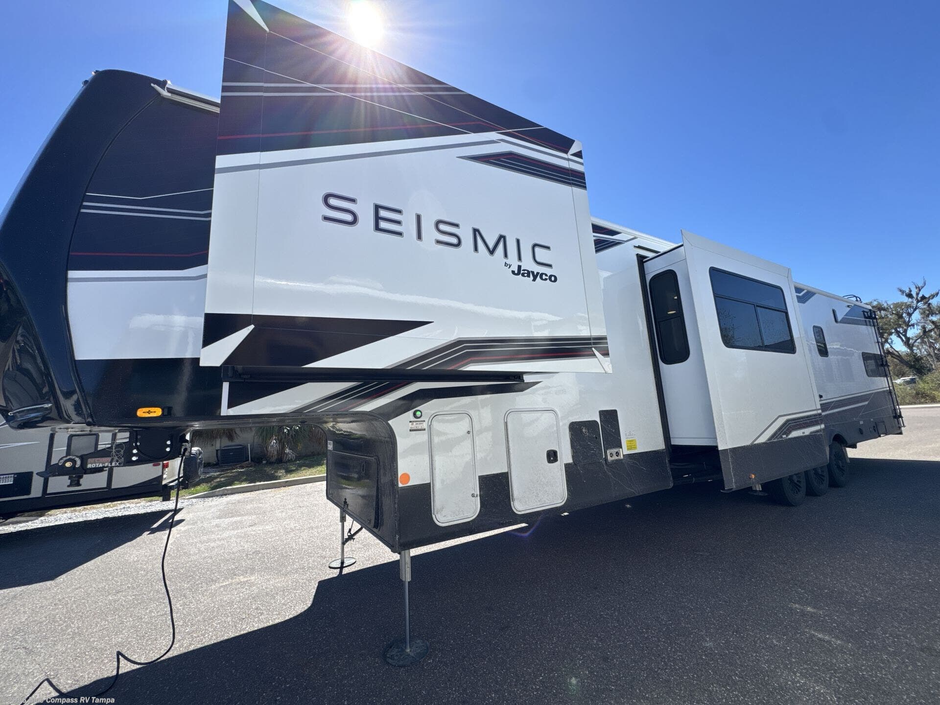 2026 Seismic 399 by Jayco from Blue Compass RV Tampa in Dover, Florida