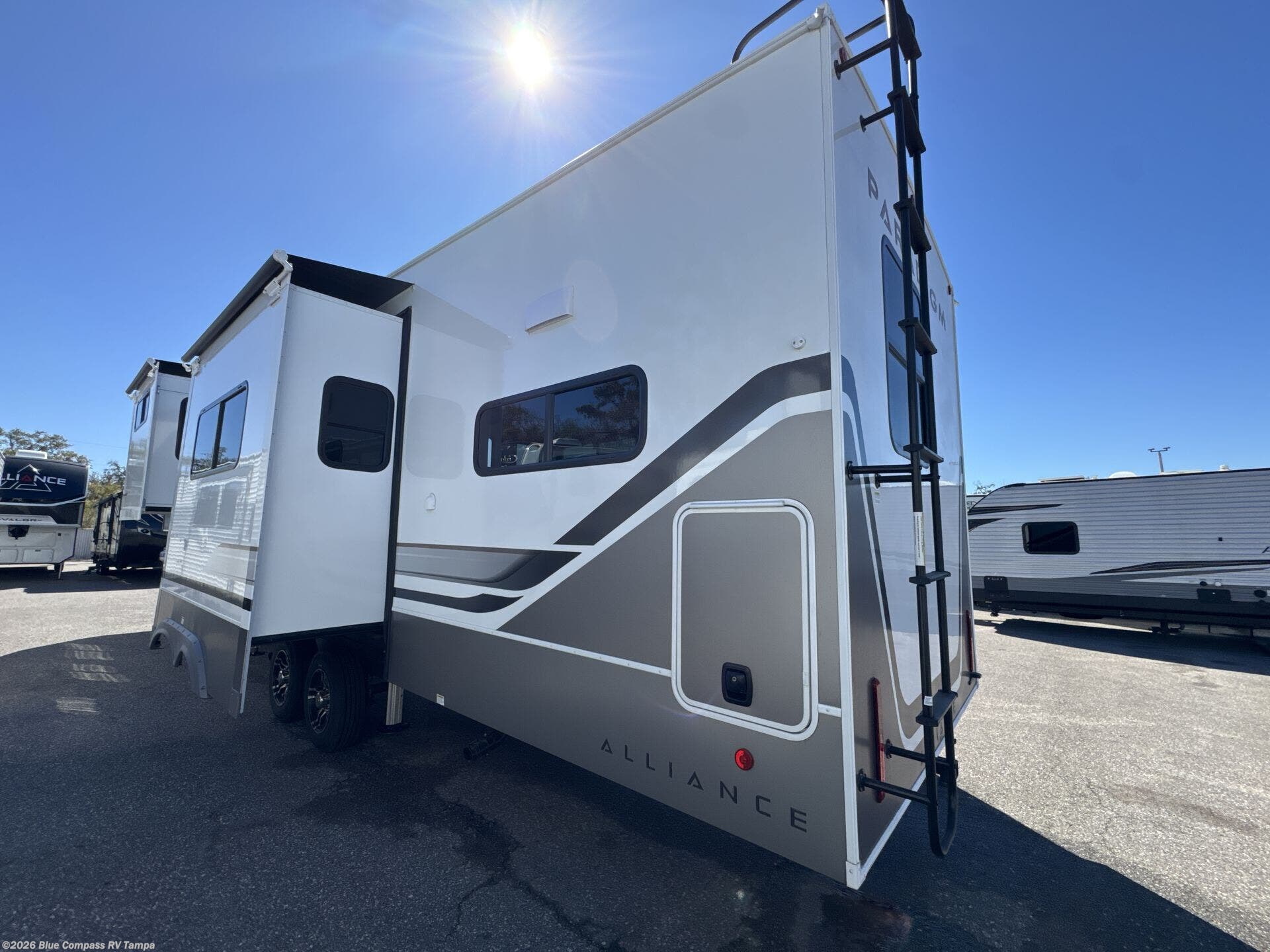 New 2026 Alliance RV Paradigm 382RK available in Dover, Florida