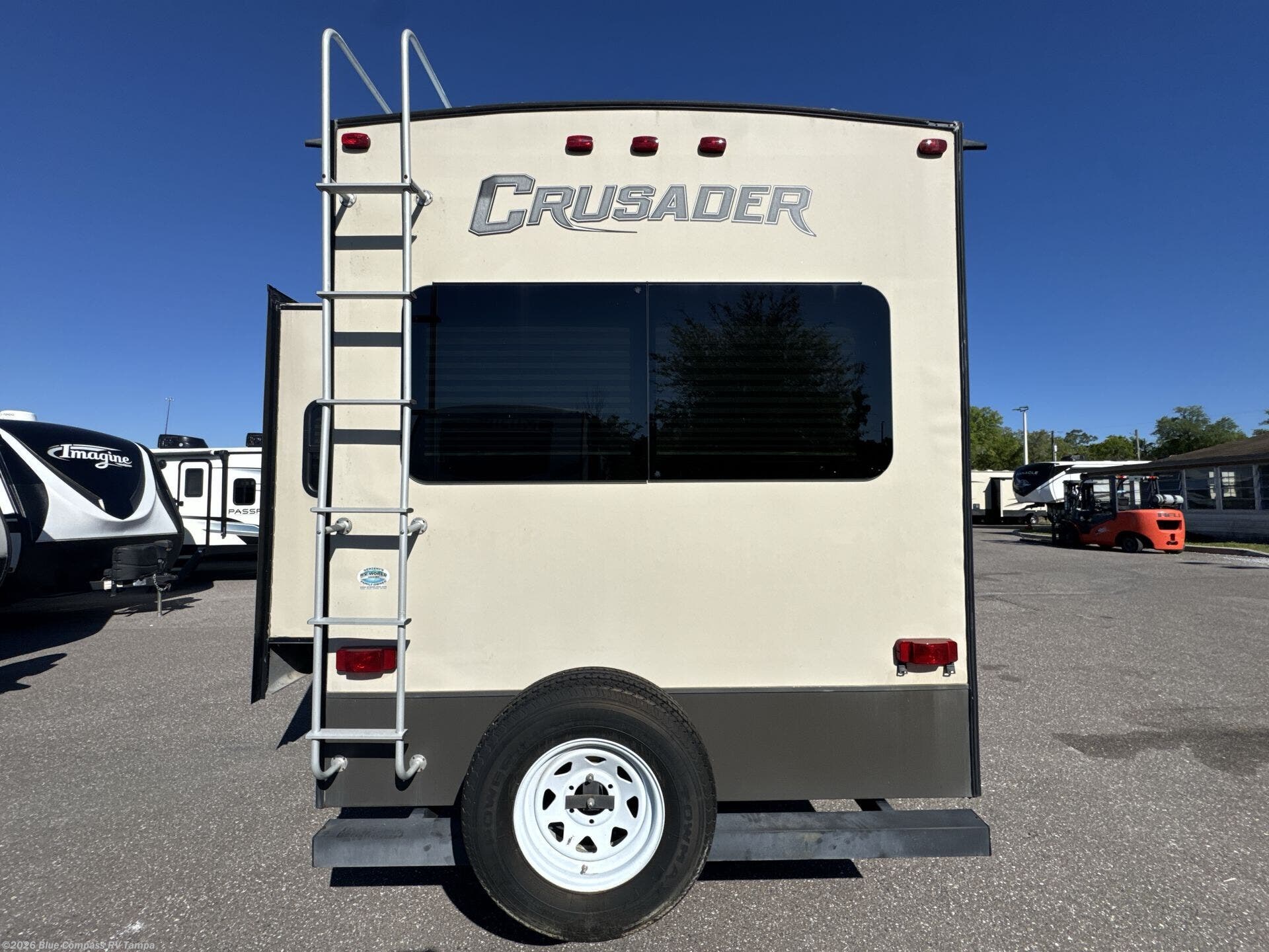 Used 2017 Prime Time Crusader 315RST available in Dover, Florida