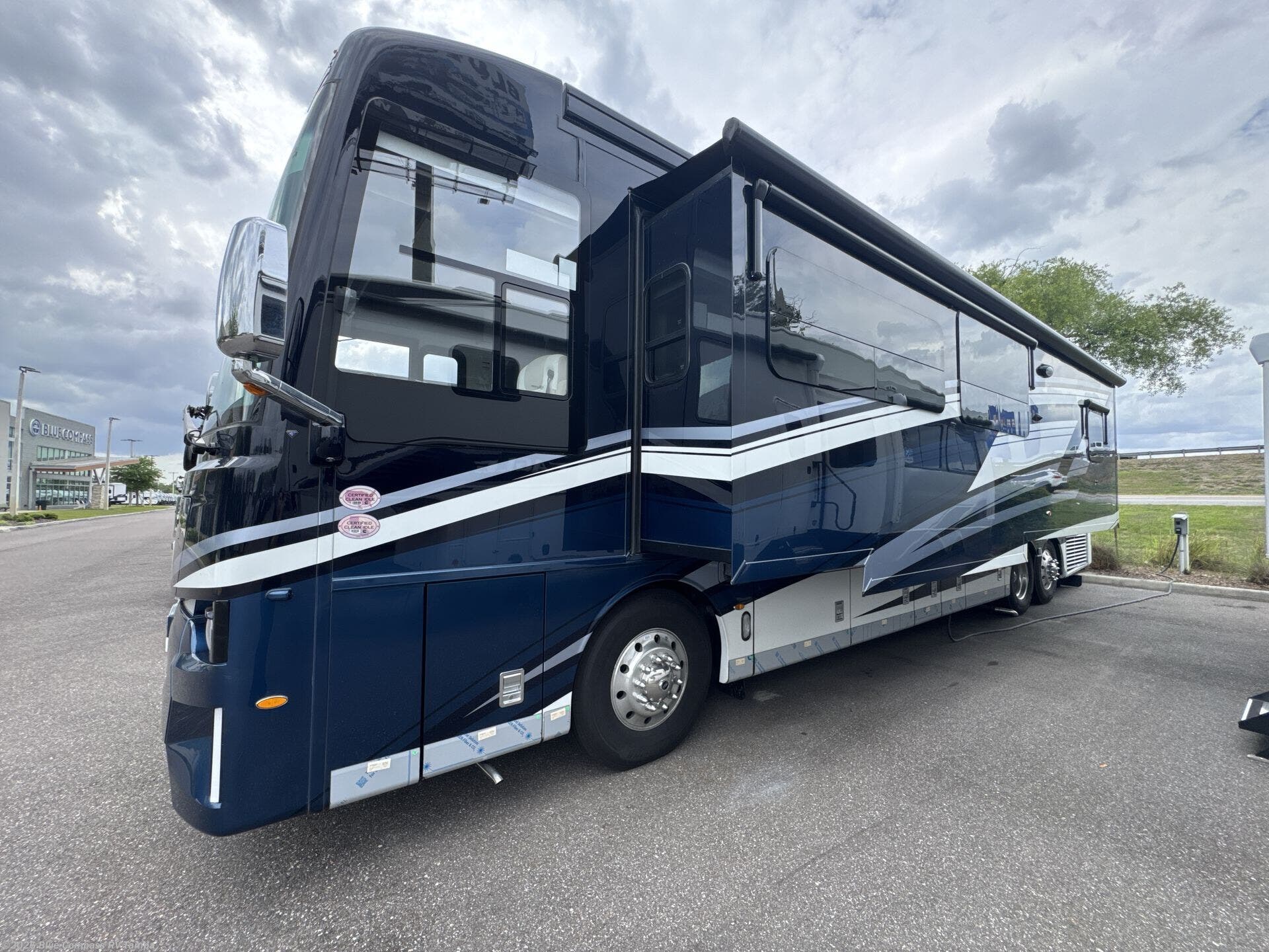 New 2026 Newmar Dutch Star 4081 available in Dover, Florida
