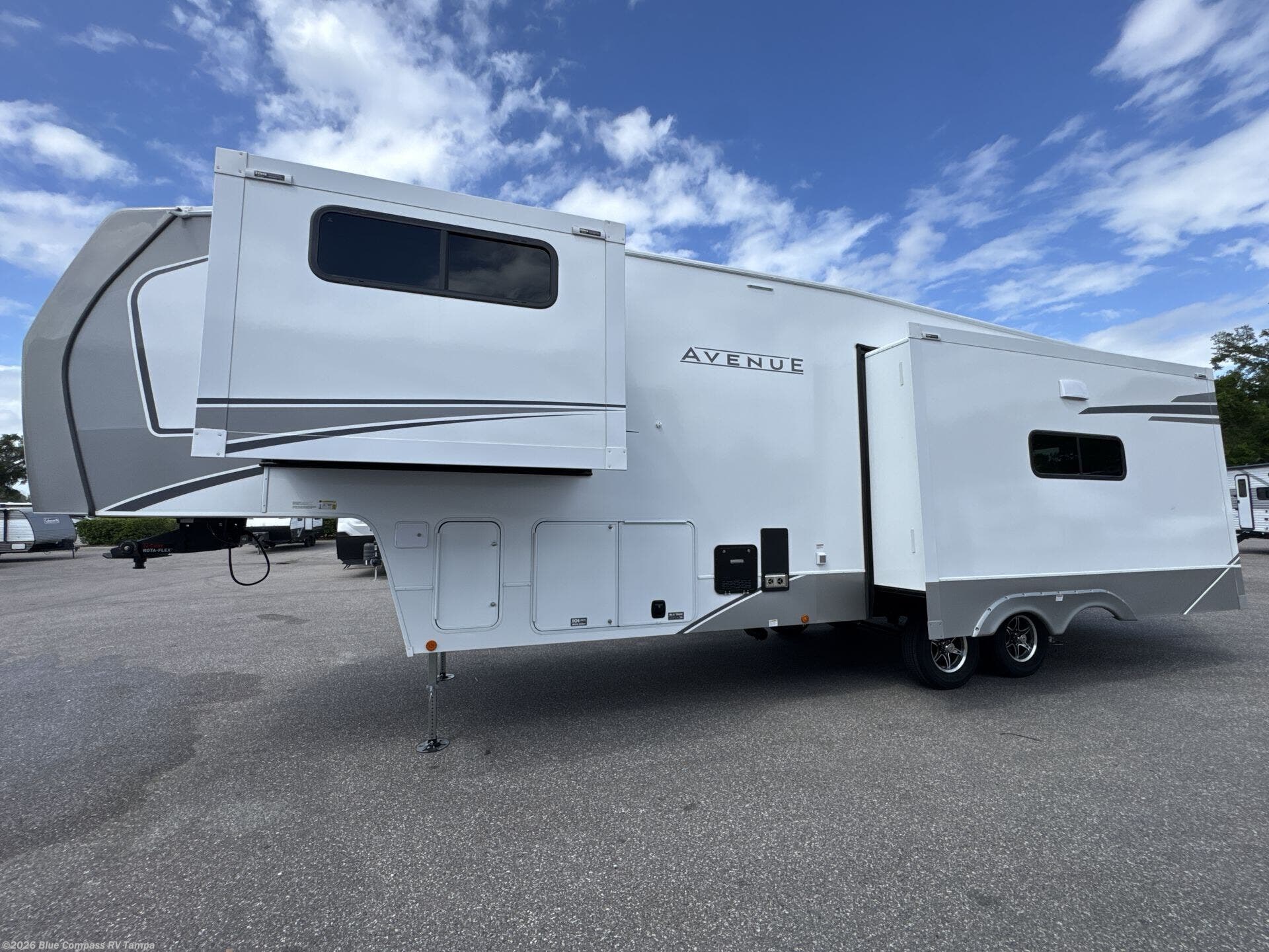 2026 Avenue 32RLS by Alliance RV from Blue Compass RV Tampa in Dover, Florida