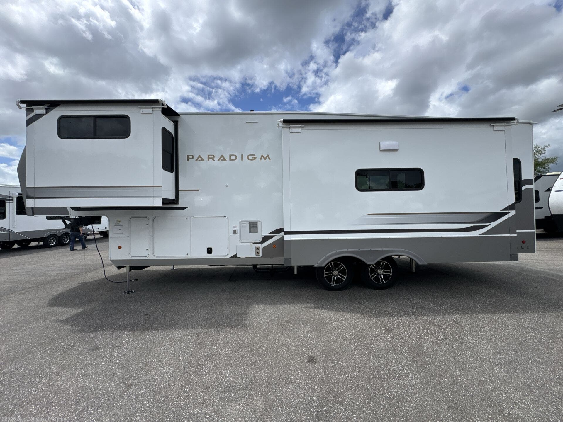 2026 Paradigm 310RL by Alliance RV from Blue Compass RV Tampa in Dover, Florida
