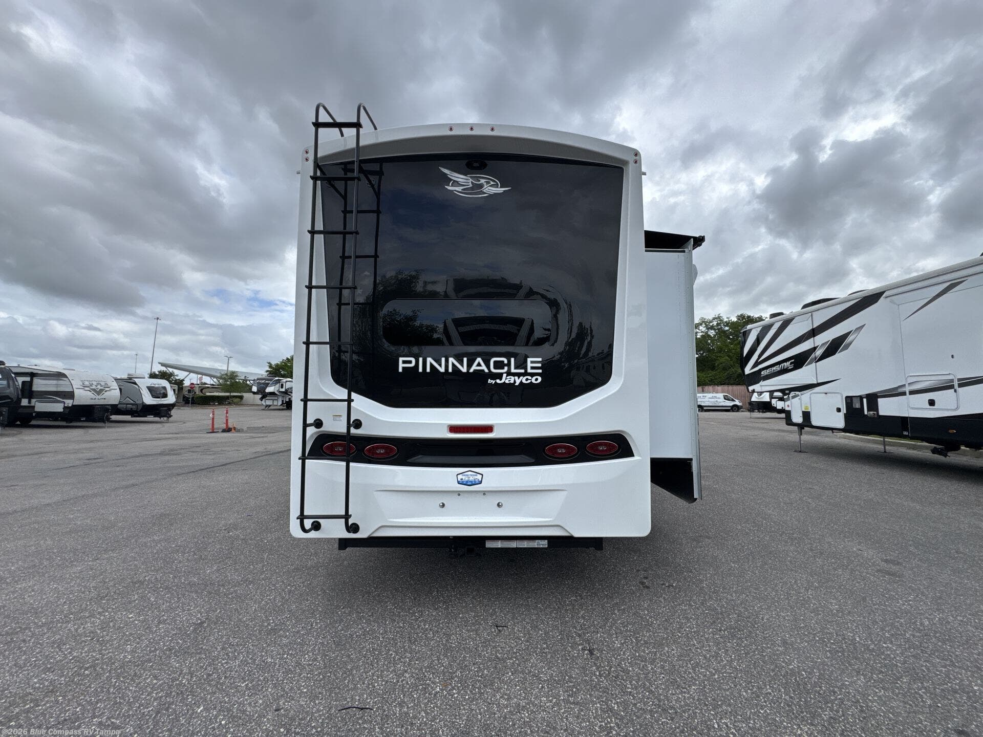 New 2026 Jayco Pinnacle 38FBRK available in Dover, Florida