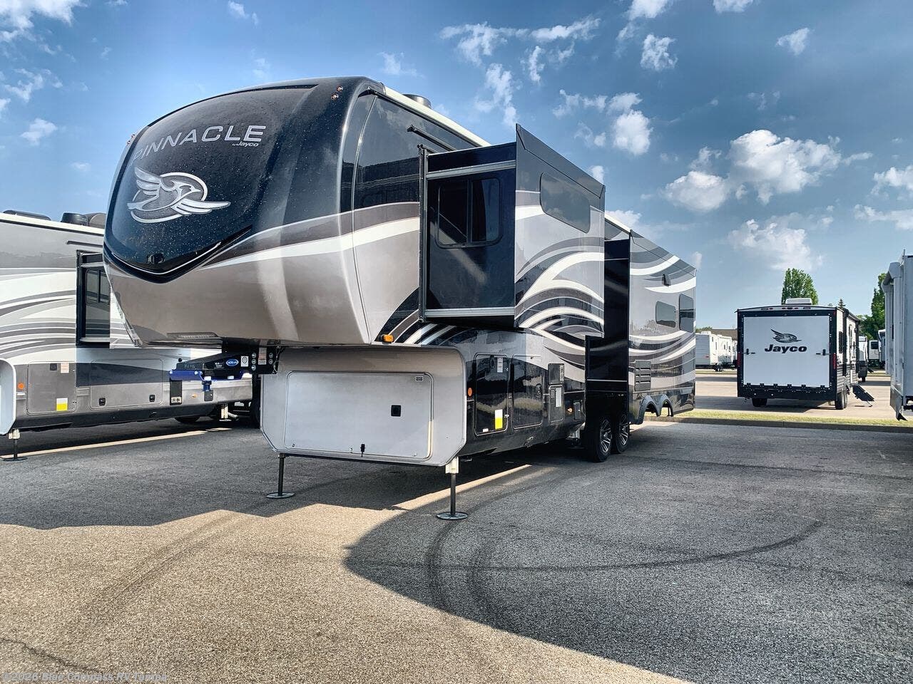 2026 Pinnacle 32RLTS by Jayco from Blue Compass RV Tampa in Dover, Florida
