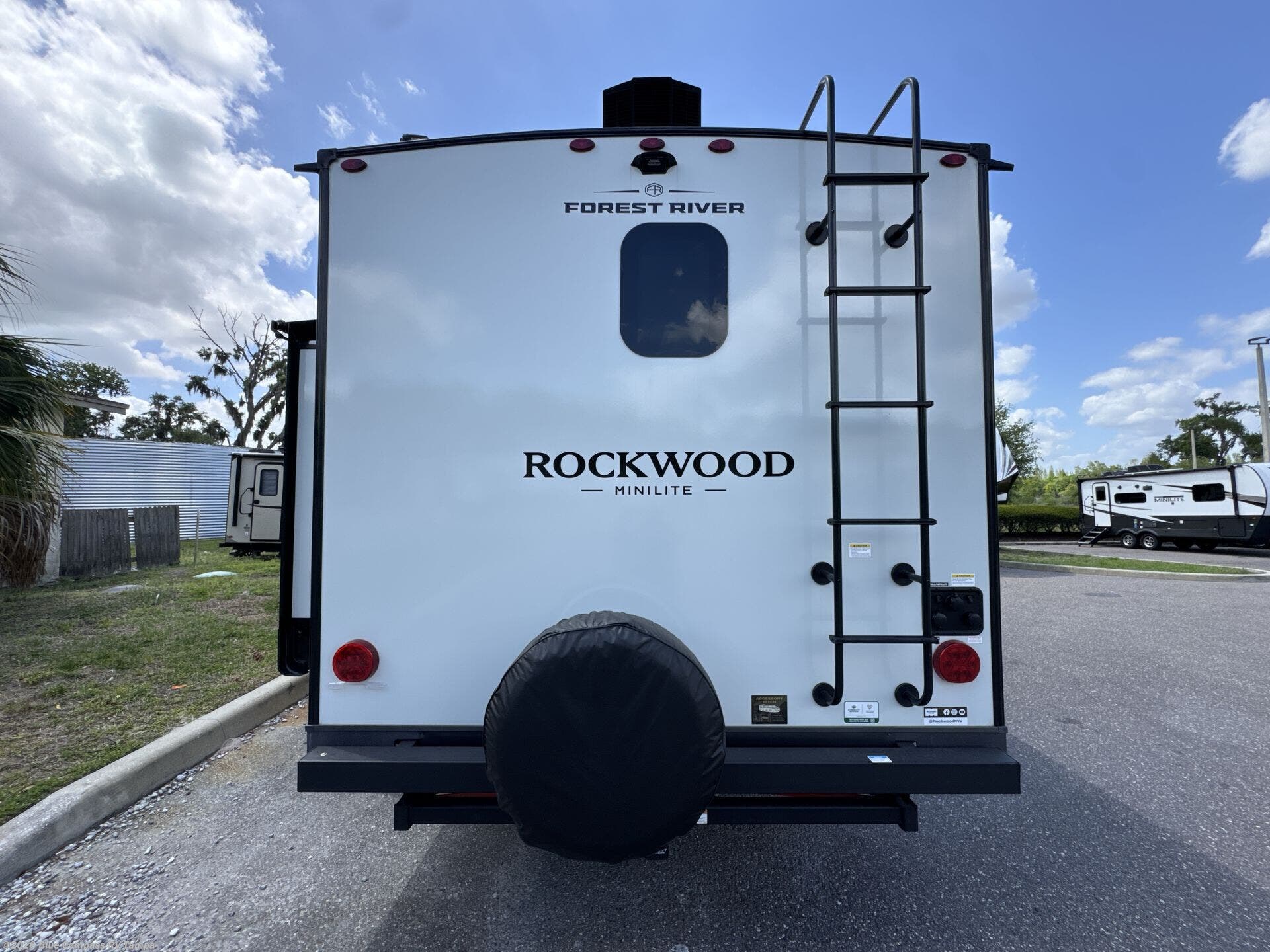 New 2026 Forest River Rockwood Mini Lite 2523MBR available in Dover, Florida