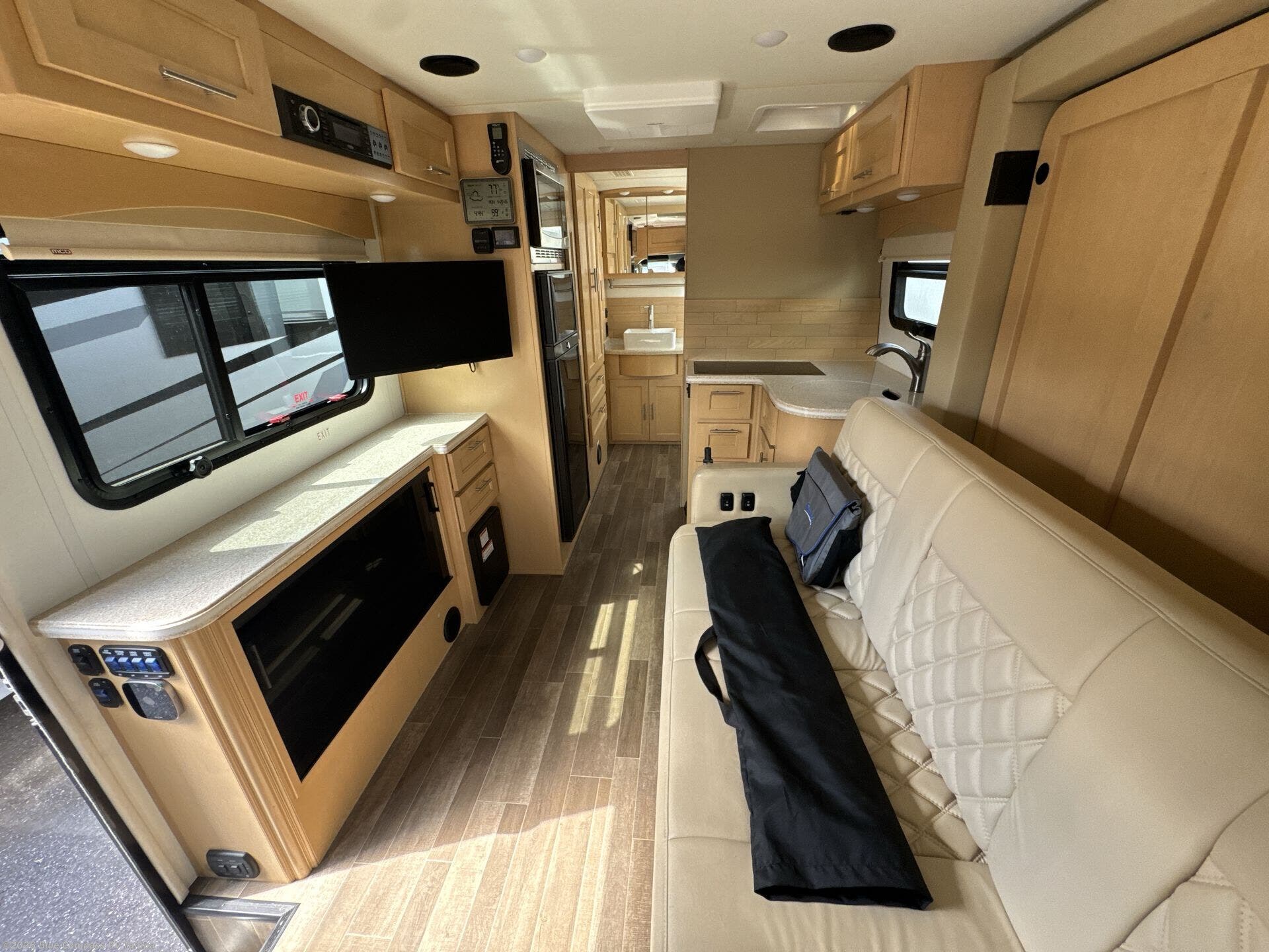 Regency Broughham Rv 2021 Regency Ultra Brougham UB25MB RV for Sale in Dover, FL 33527 ...