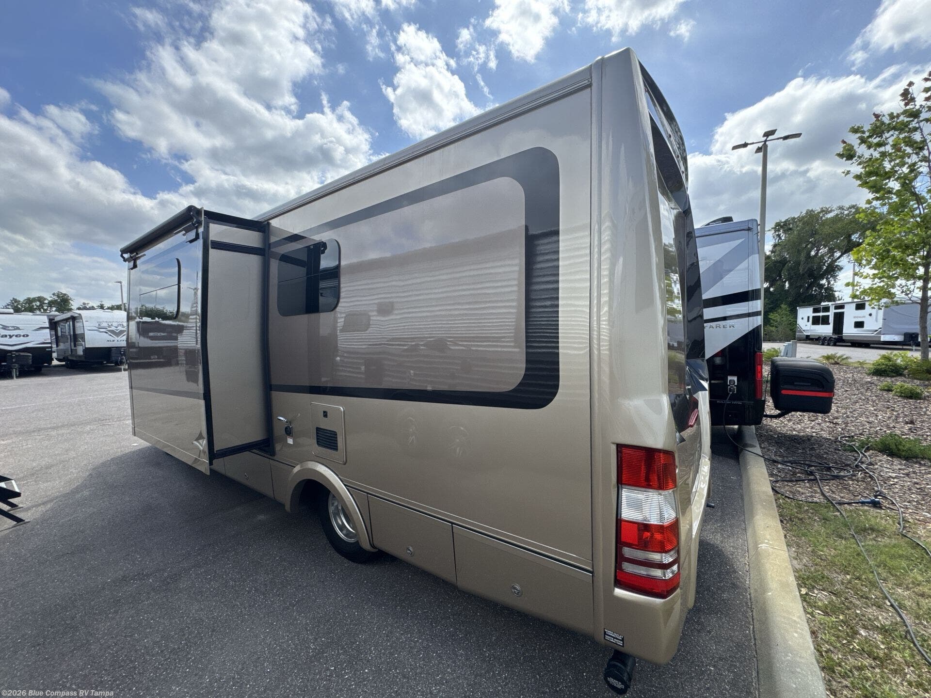 Regency Broughham Rv 2021 Regency Ultra Brougham UB25MB RV for Sale in Dover, FL 33527 ...