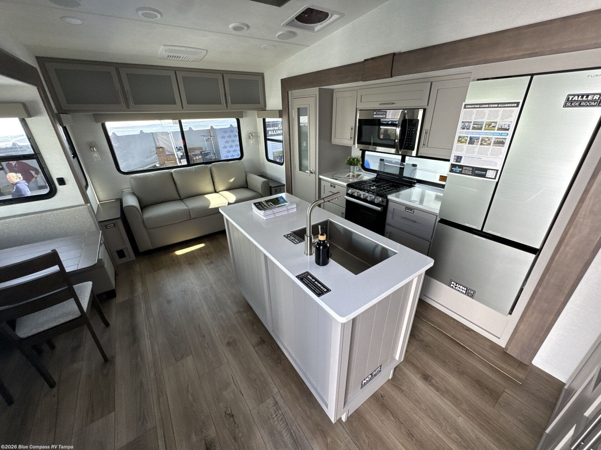 New 2026 Alliance RV Avenue All-Access 25RL available in Dover, Florida