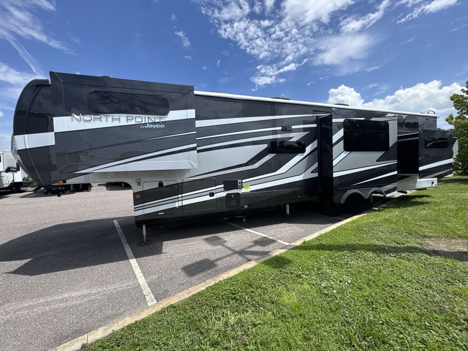 2026 North Point 395DSDB by Jayco from Blue Compass RV Tampa in Dover, Florida