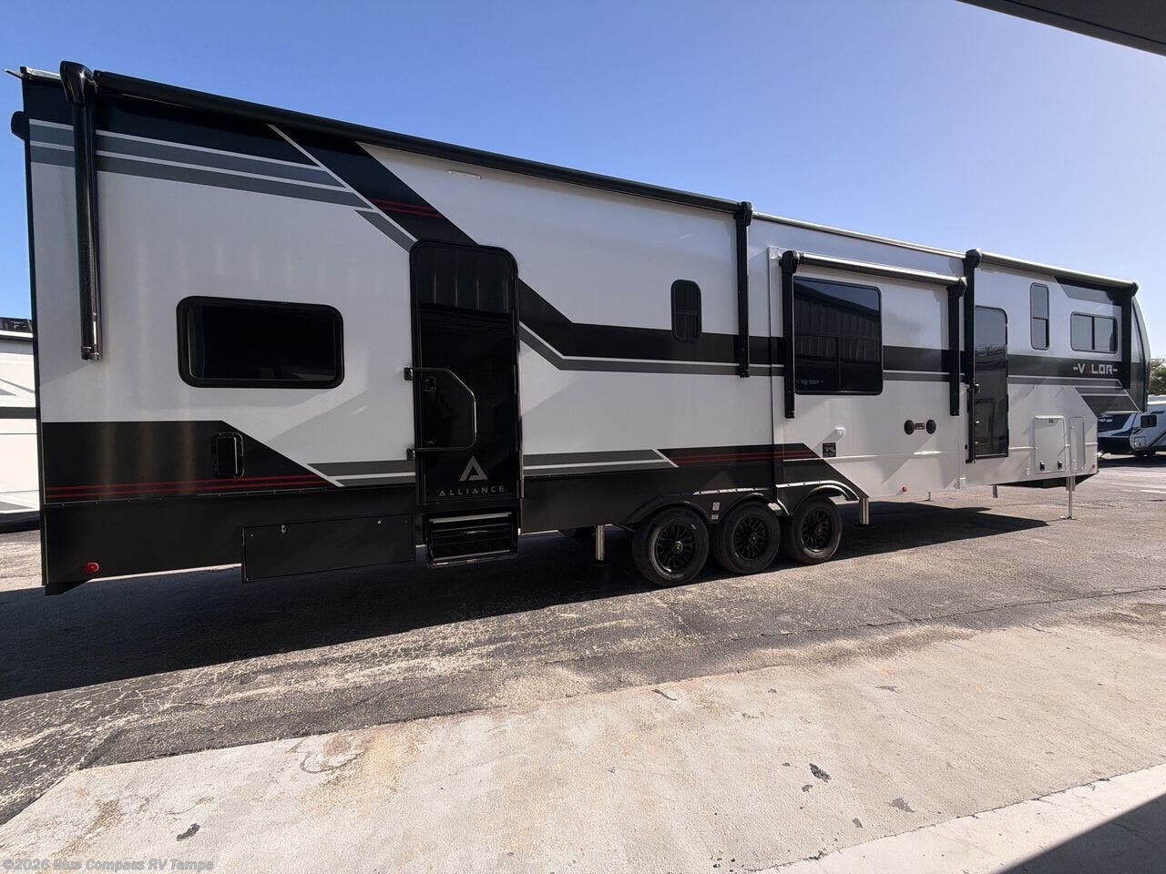 2026 Valor 44V14 by Alliance RV from Blue Compass RV Tampa in Dover, Florida
