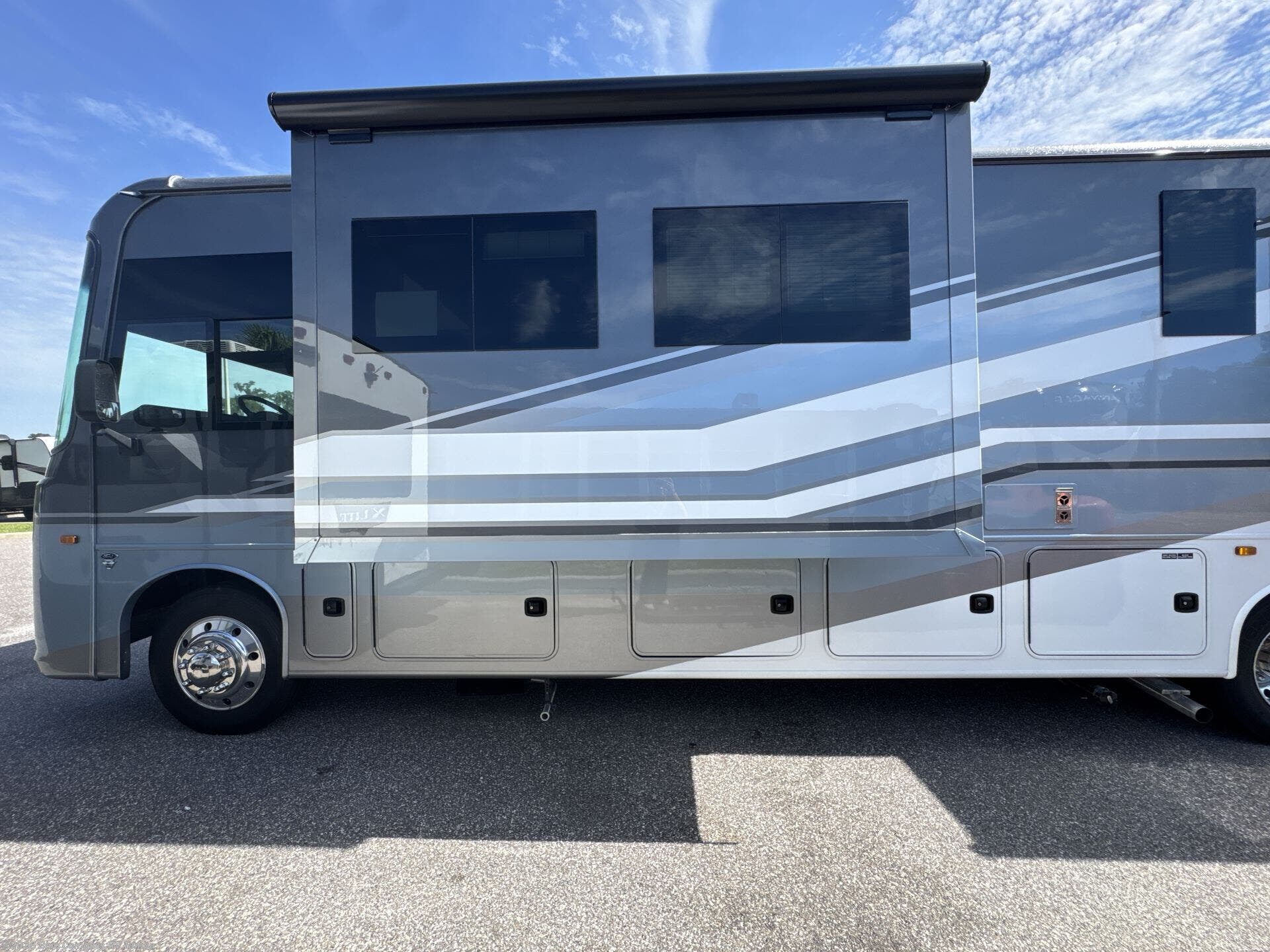 2027 Precept 36C by Jayco from Blue Compass RV Tampa in Dover, Florida
