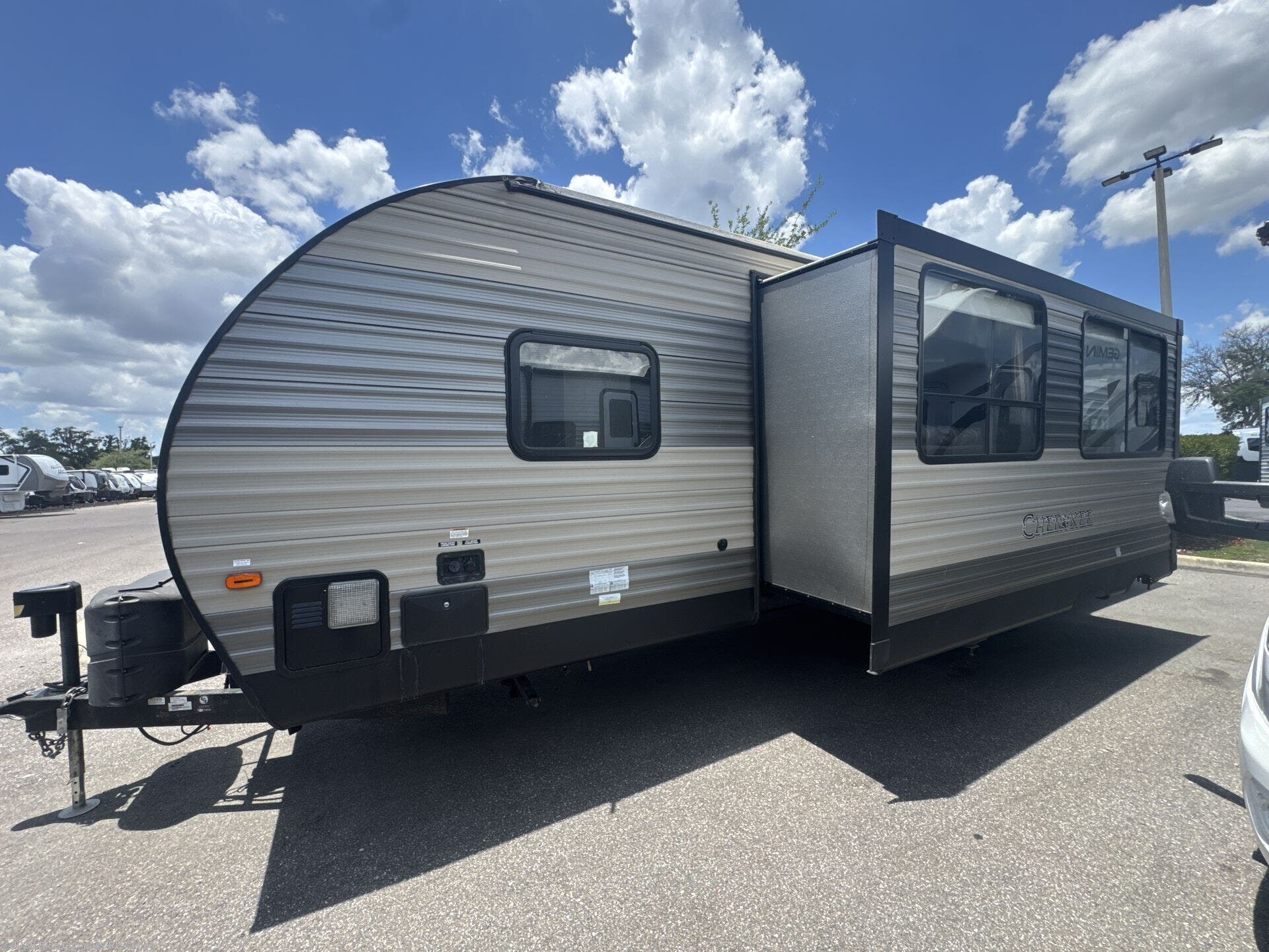 Used 2017 Forest River Cherokee 274DBH available in Dover, Florida