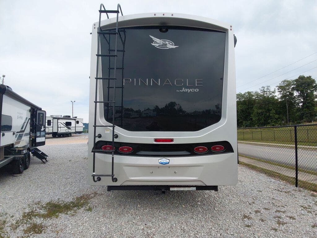 2026 Pinnacle 39FLOK by Jayco from Blue Compass RV Tampa in Dover, Florida