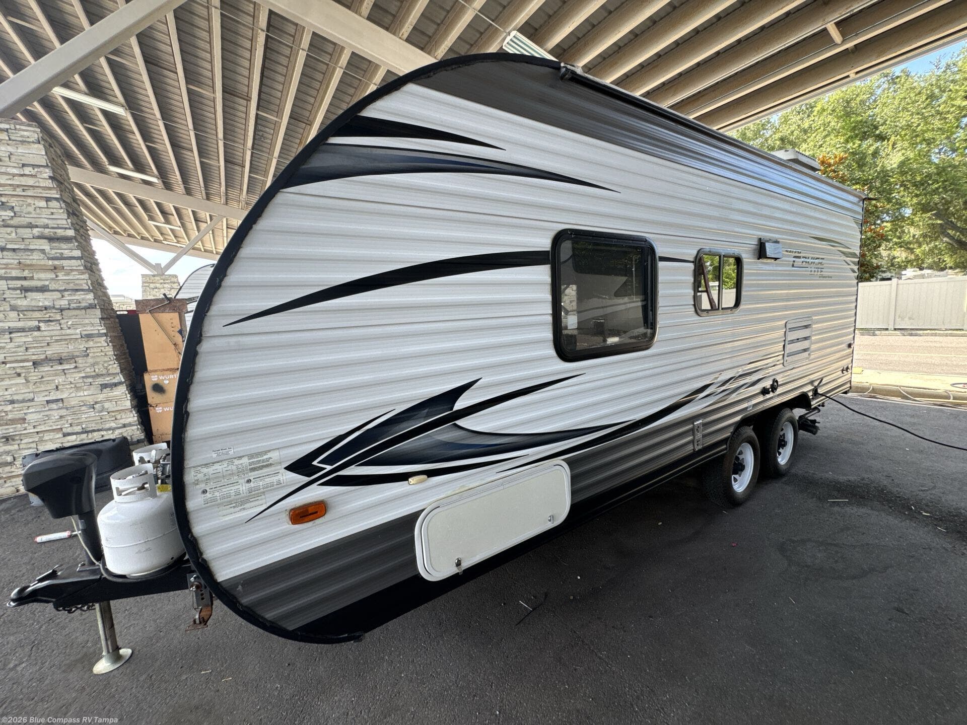 2016 Forest River Salem Cruise Lite 171BH - Used Travel Trailer For Sale by Blue Compass RV Tampa in Dover, Florida