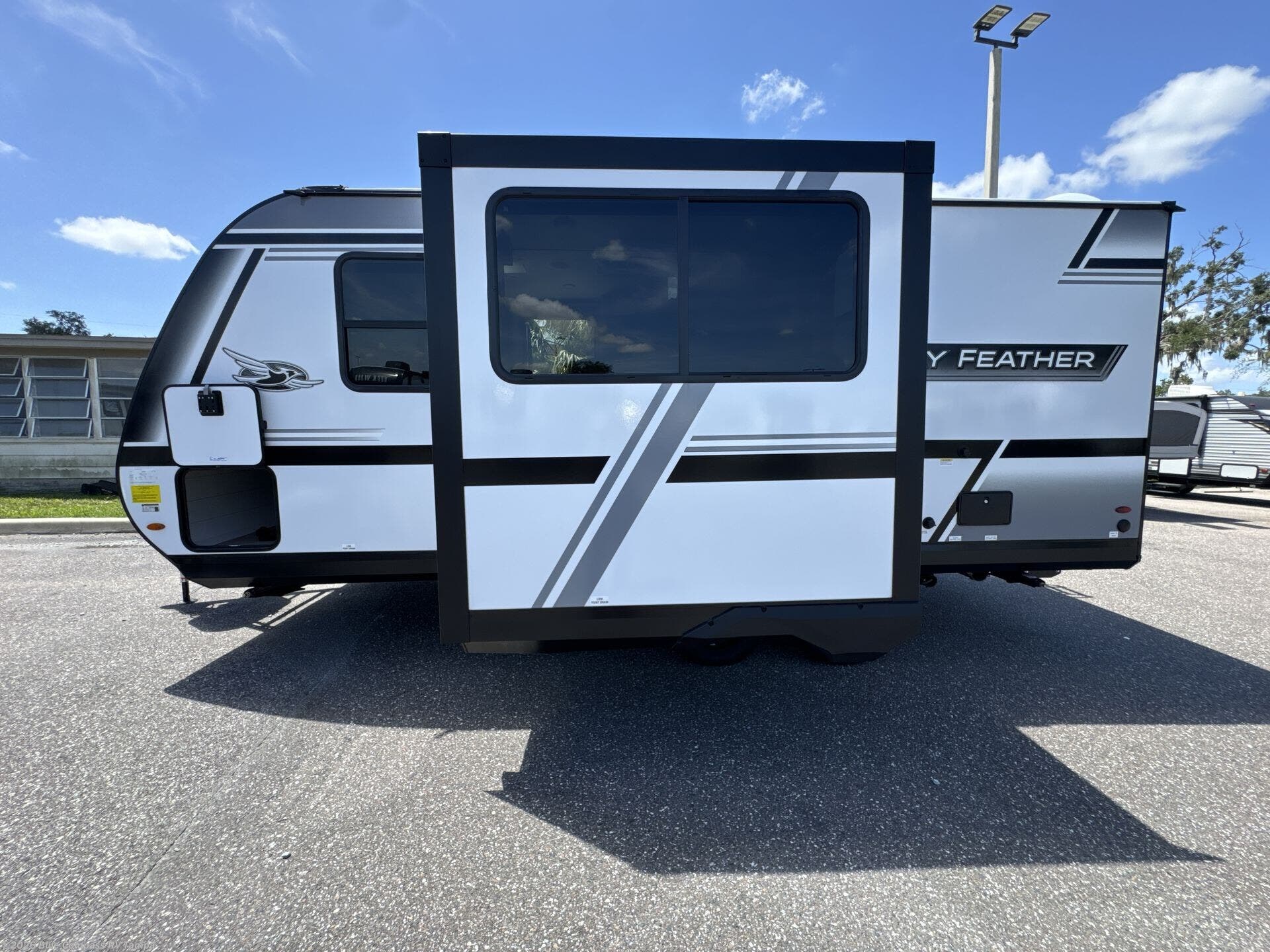 2027 Jay Feather 19MRK by Jayco from Blue Compass RV Tampa in Dover, Florida