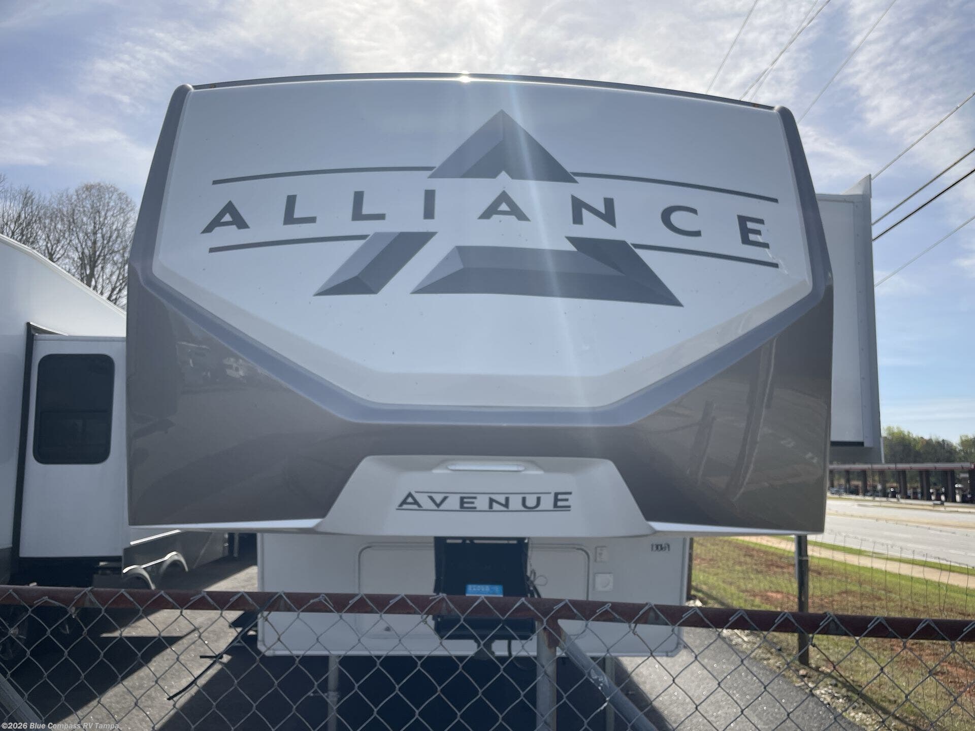 2026 Avenue 38DBL by Alliance RV from Blue Compass RV Tampa in Dover, Florida