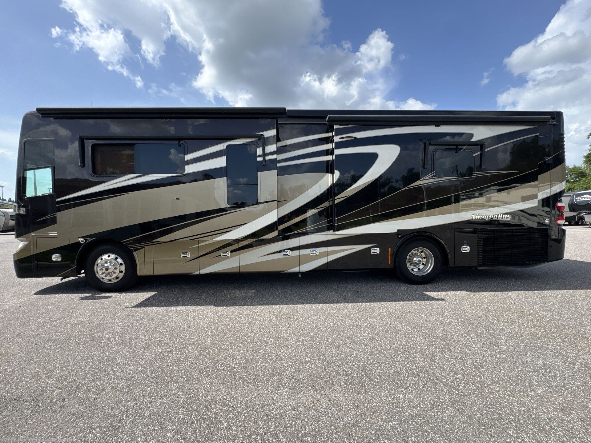 2015 Allegro Bus 37 AP by Tiffin from Blue Compass RV Tampa in Dover, Florida