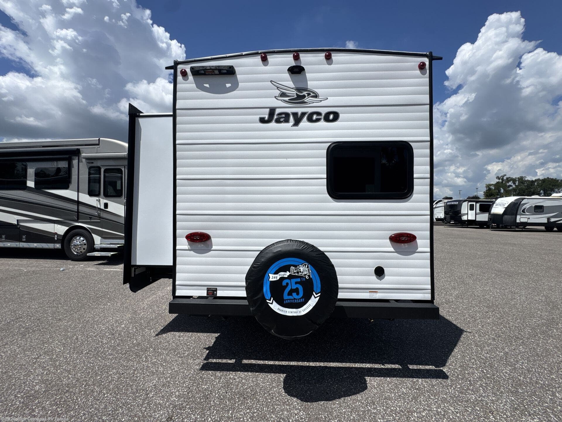 New 2027 Jayco Jay Flight 321BDS available in Dover, Florida