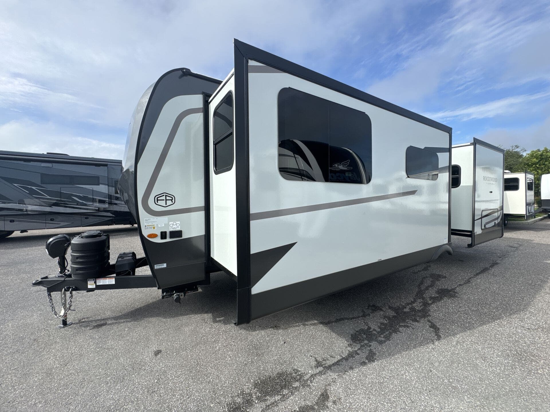 2027 Rockwood Ultra Lite 2608BS by Forest River from Blue Compass RV Tampa in Dover, Florida