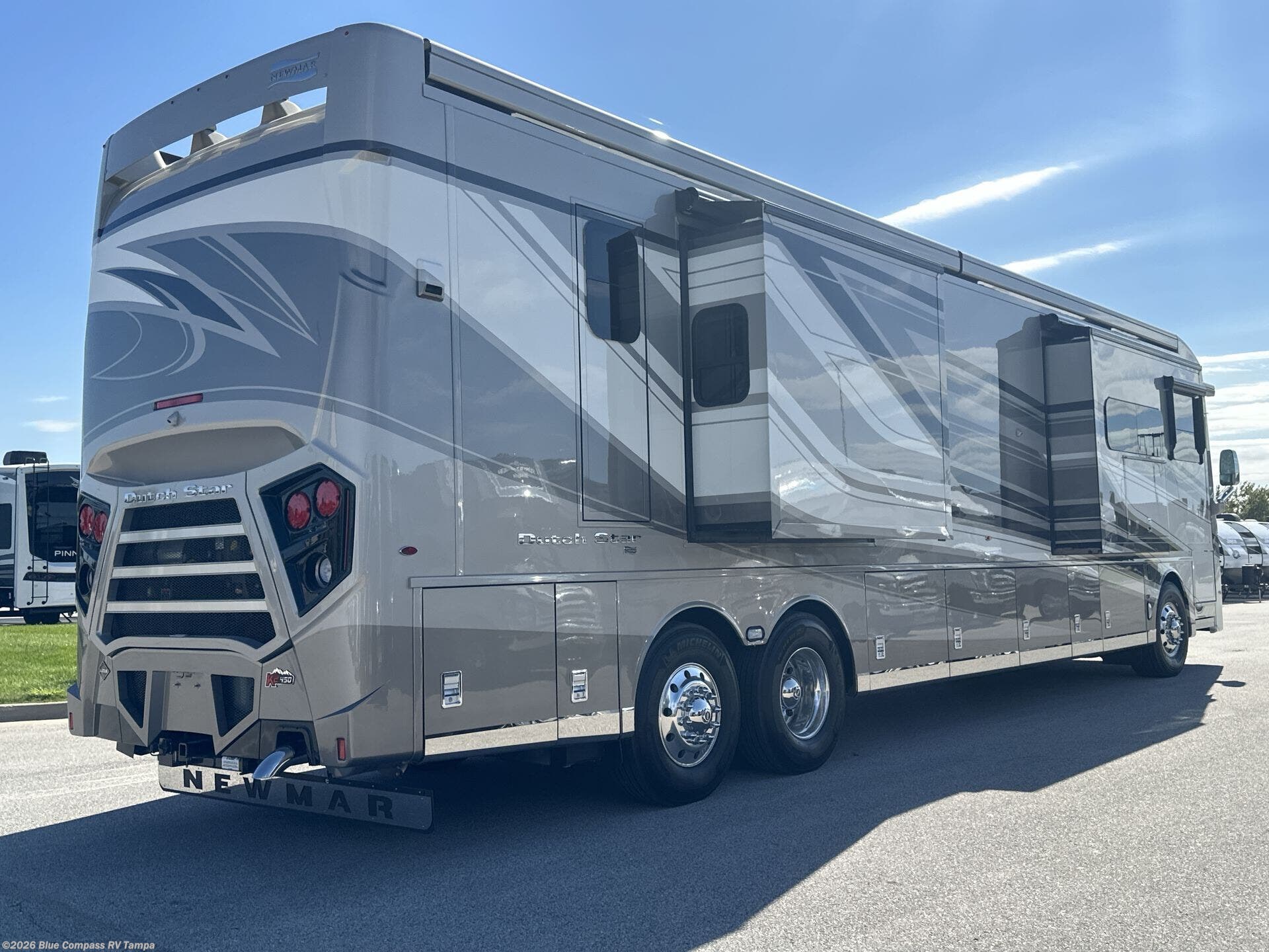 New 2026 Newmar Dutch Star 4340 available in Dover, Florida