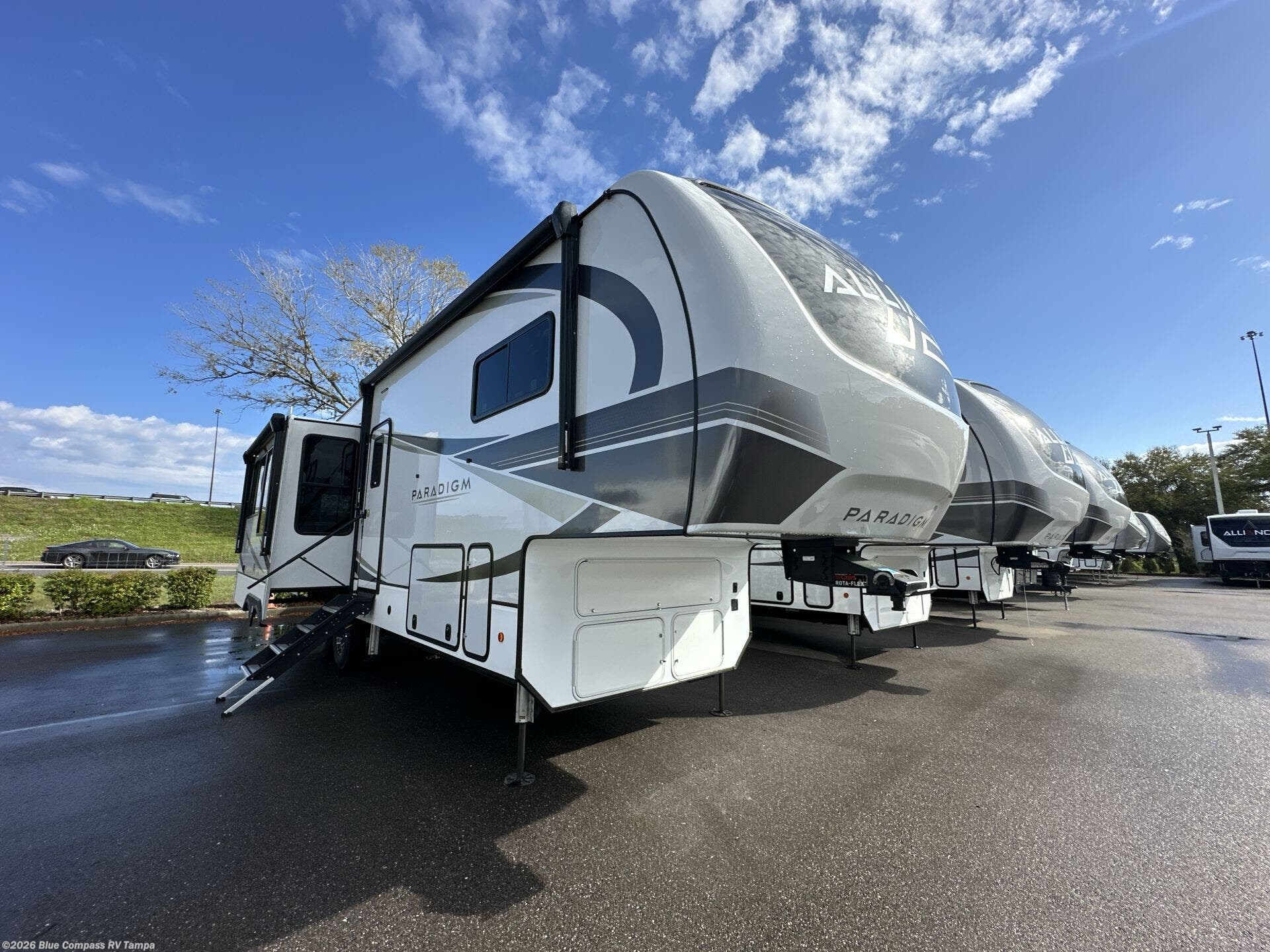 2024 Paradigm 310RL by Alliance RV from Blue Compass RV Tampa in Dover, Florida