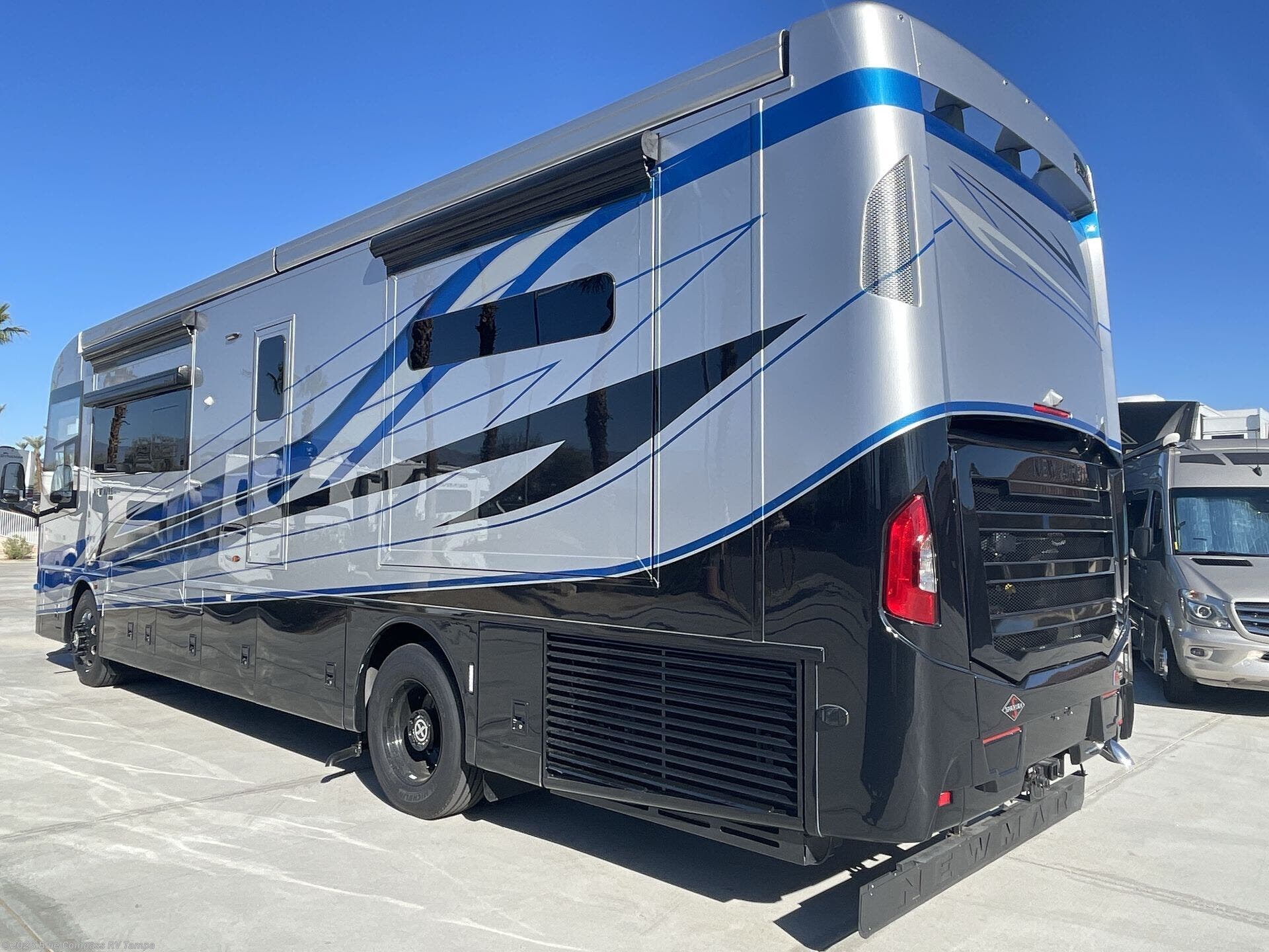 2027 New Aire 3543 by Newmar from Blue Compass RV Tampa in Dover, Florida