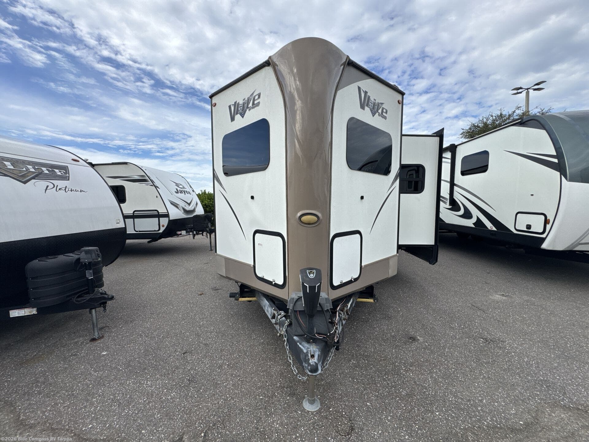2016 Flagstaff V-Lite 30WFKSS by Forest River from Blue Compass RV Tampa in Dover, Florida
