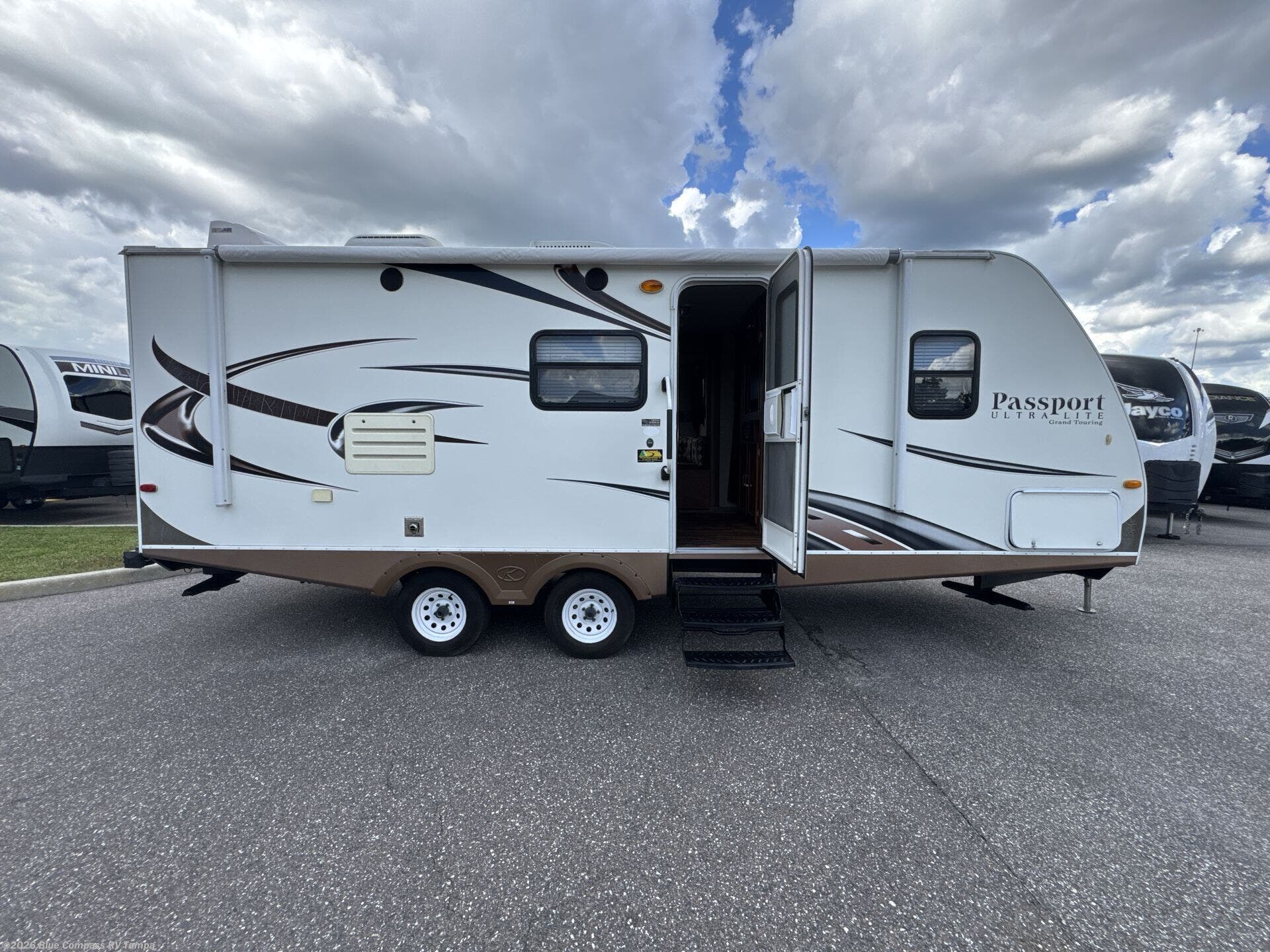 Used 2013 Keystone Premier Ultra Lite GT 2300BH available in Dover, Florida