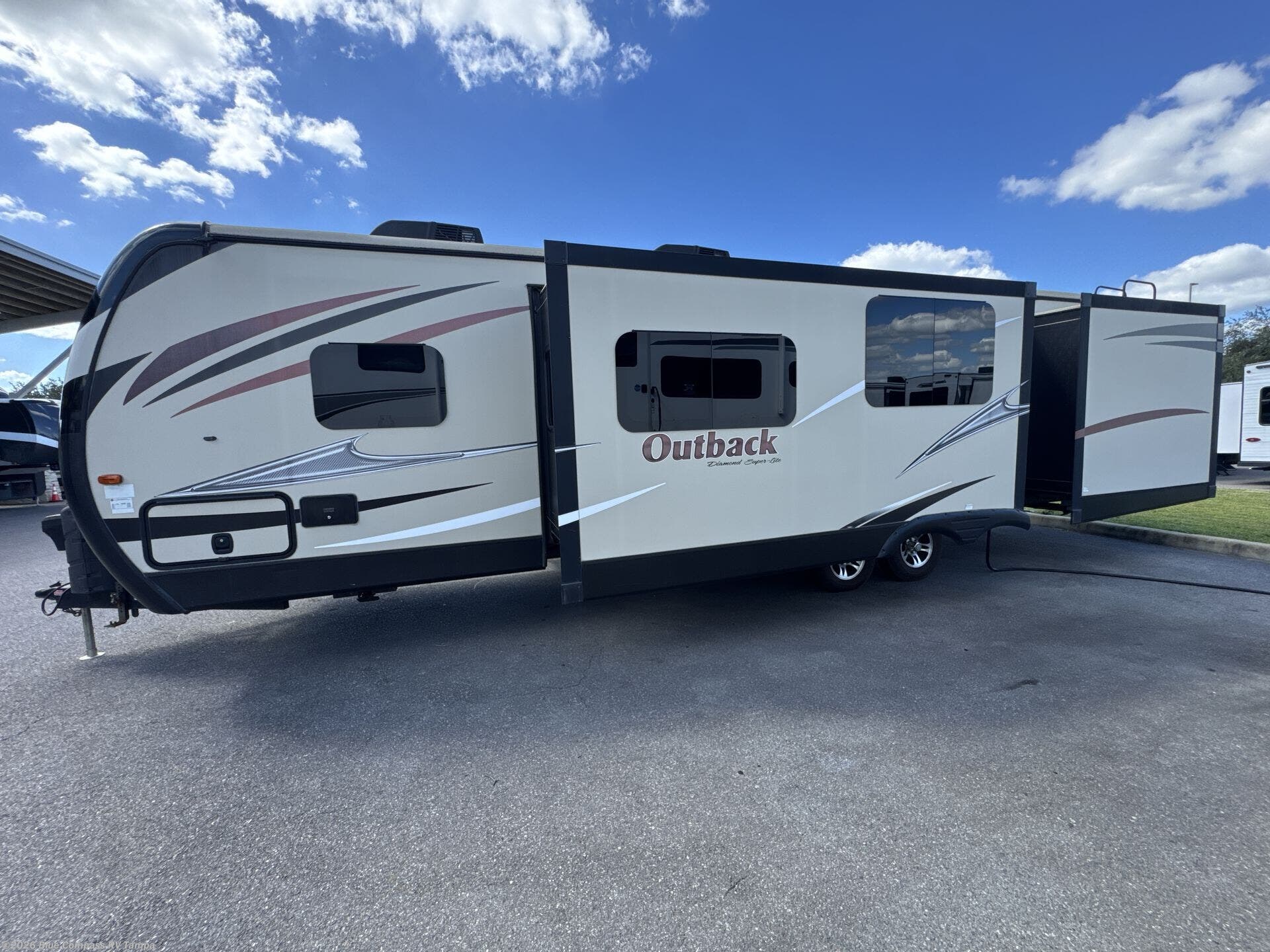 Used 2016 Keystone Outback 312BH available in Dover, Florida