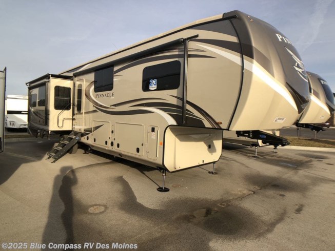 2020 Jayco Pinnacle 37 Mdqs Rv For Sale In Altoona Ia 50009 103 T13939 Rvusa Com Classifieds