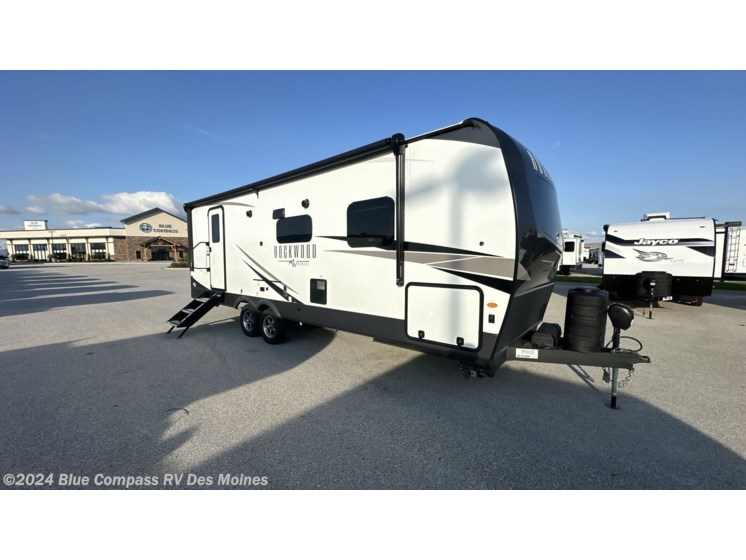 New 2024 Forest River Rockwood Ultra Lite 2606WS available in Altoona, Iowa