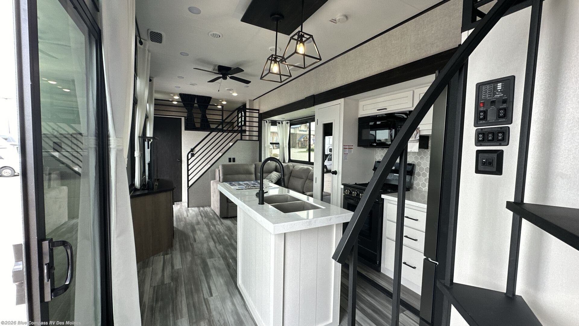 2024 Jayco Jay Flight Bungalow 40LSDL RV for Sale in Altoona, IA 50009 ...