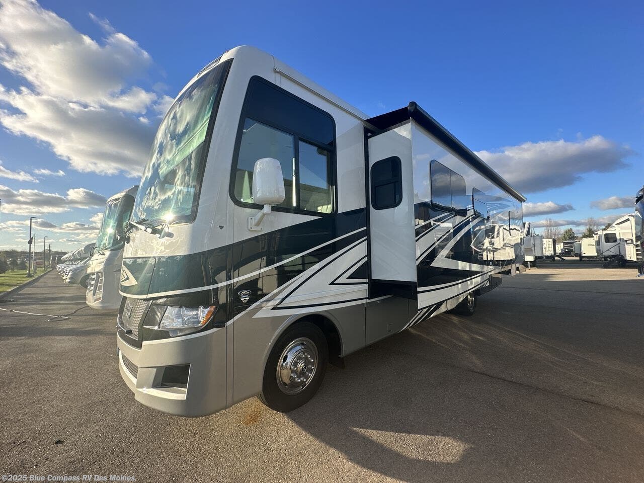 New 2025 Newmar Bay Star Sport 3014 available in Altoona, Iowa