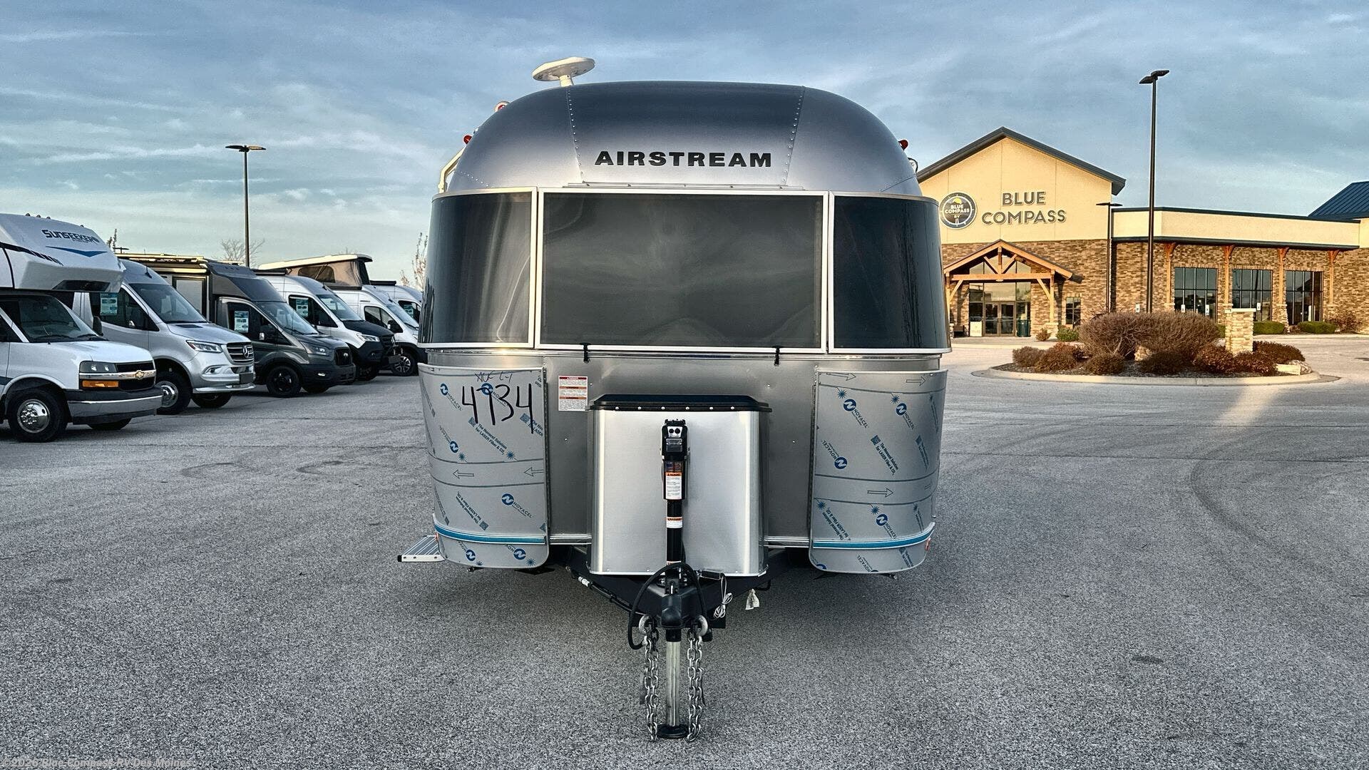 2025 Caravel 16RB by Airstream from Blue Compass RV Des Moines in Altoona, Iowa