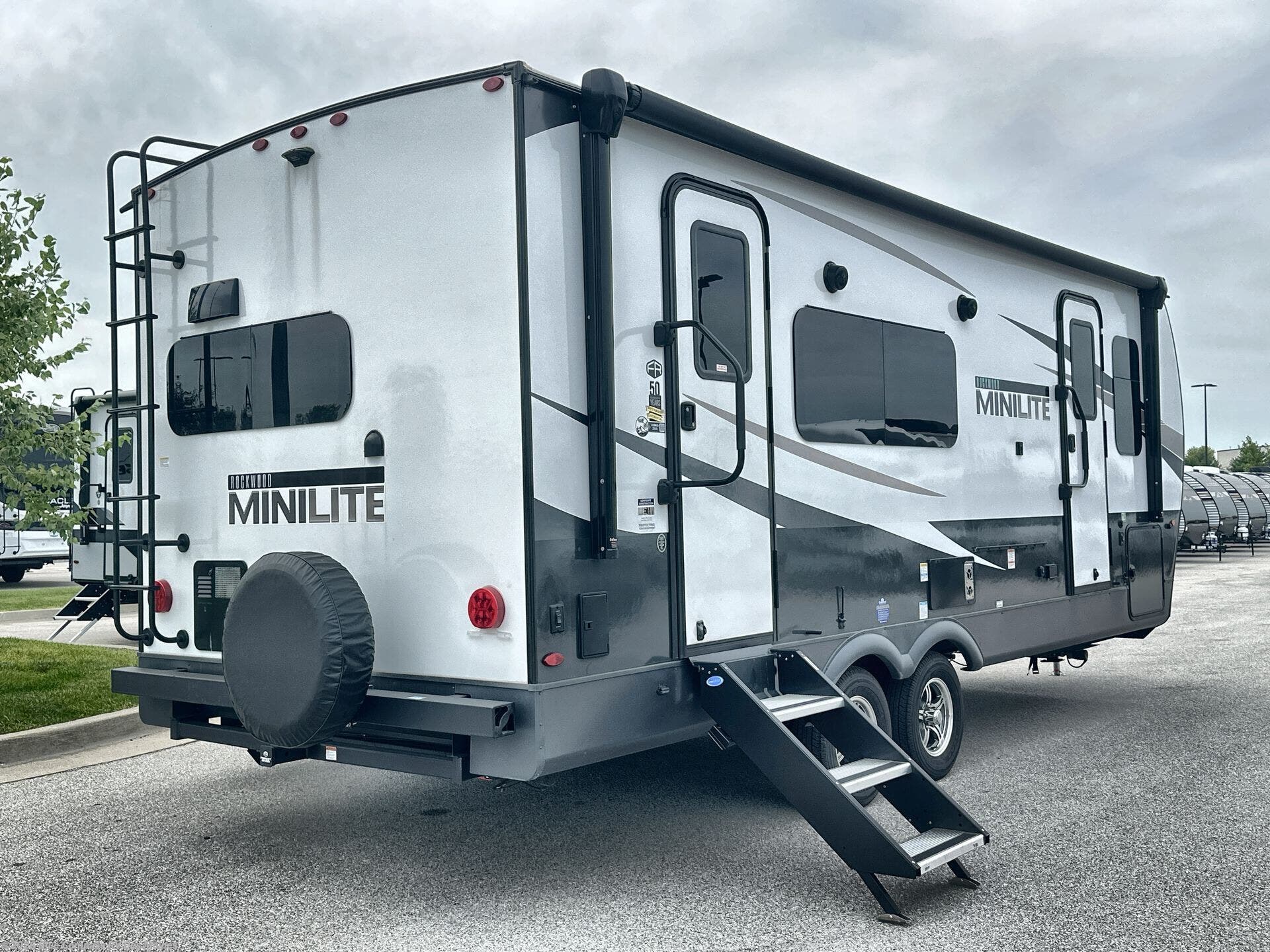 2025 Rockwood Mini Lite 2515S by Forest River from Blue Compass RV Des Moines in Altoona, Iowa