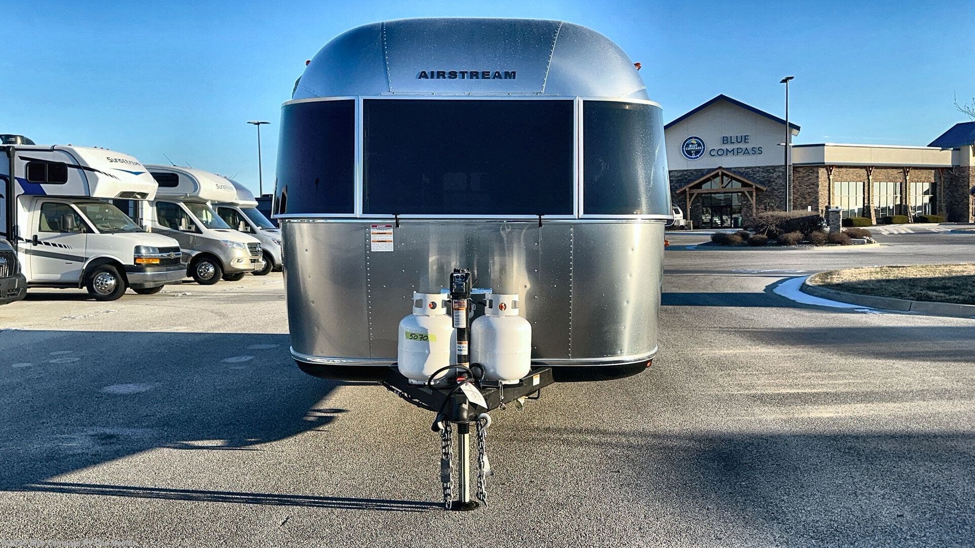 2025 Bambi 20FB by Airstream from Blue Compass RV Des Moines in Altoona, Iowa