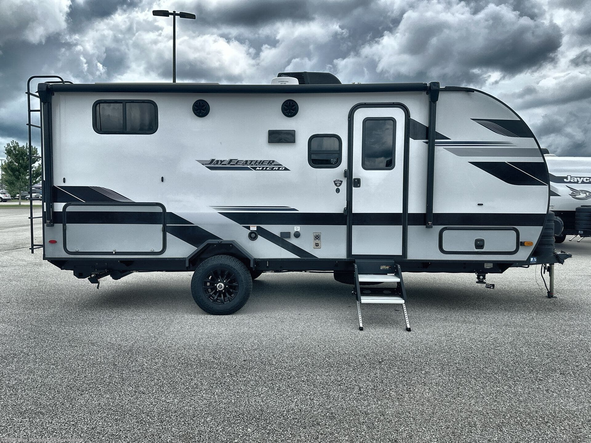2025 Jay Feather Micro 199MBS by Jayco from Blue Compass RV Des Moines in Altoona, Iowa