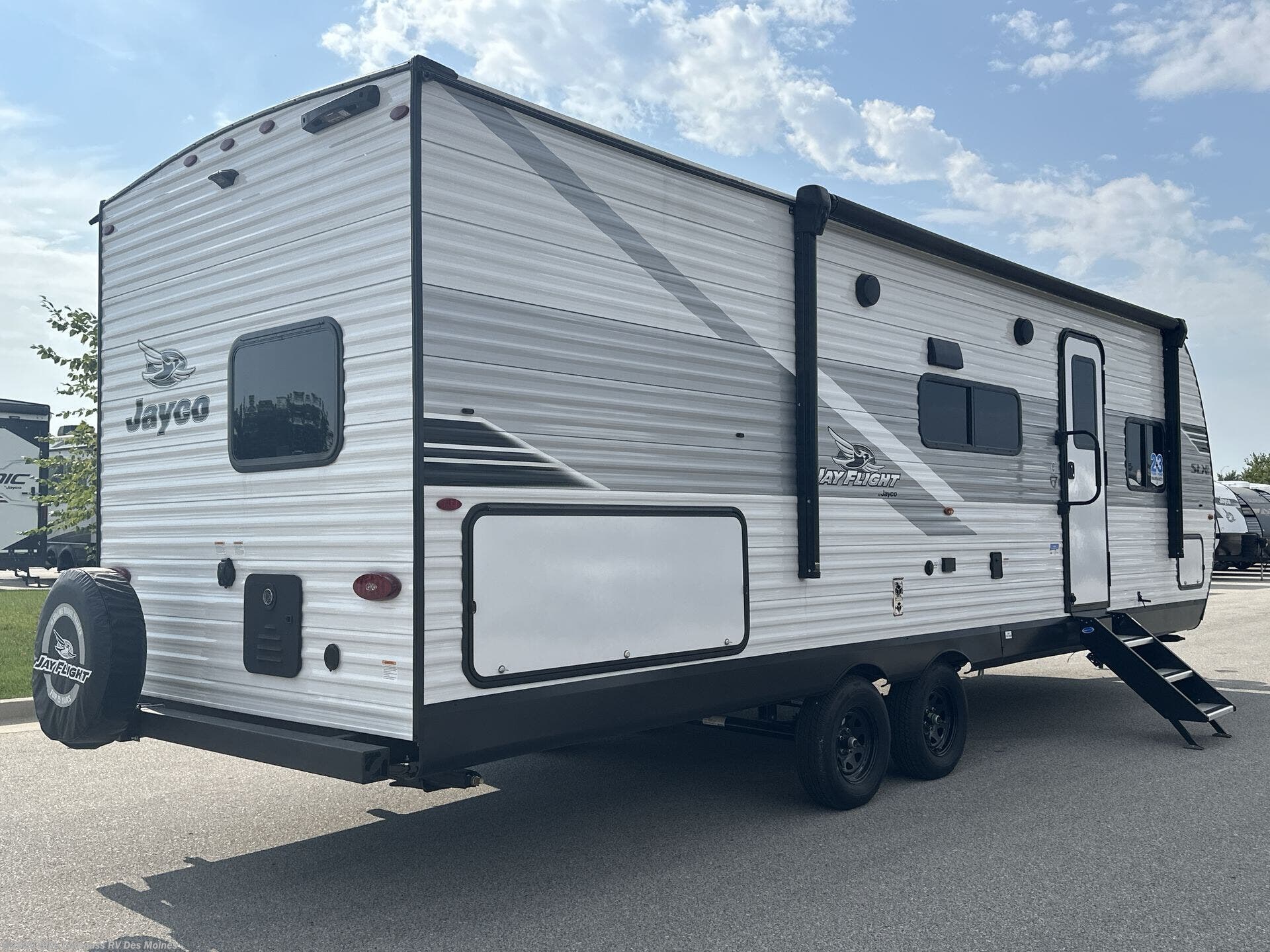 New 2026 Jayco Jay Flight SLX 261BHS available in Altoona, Iowa