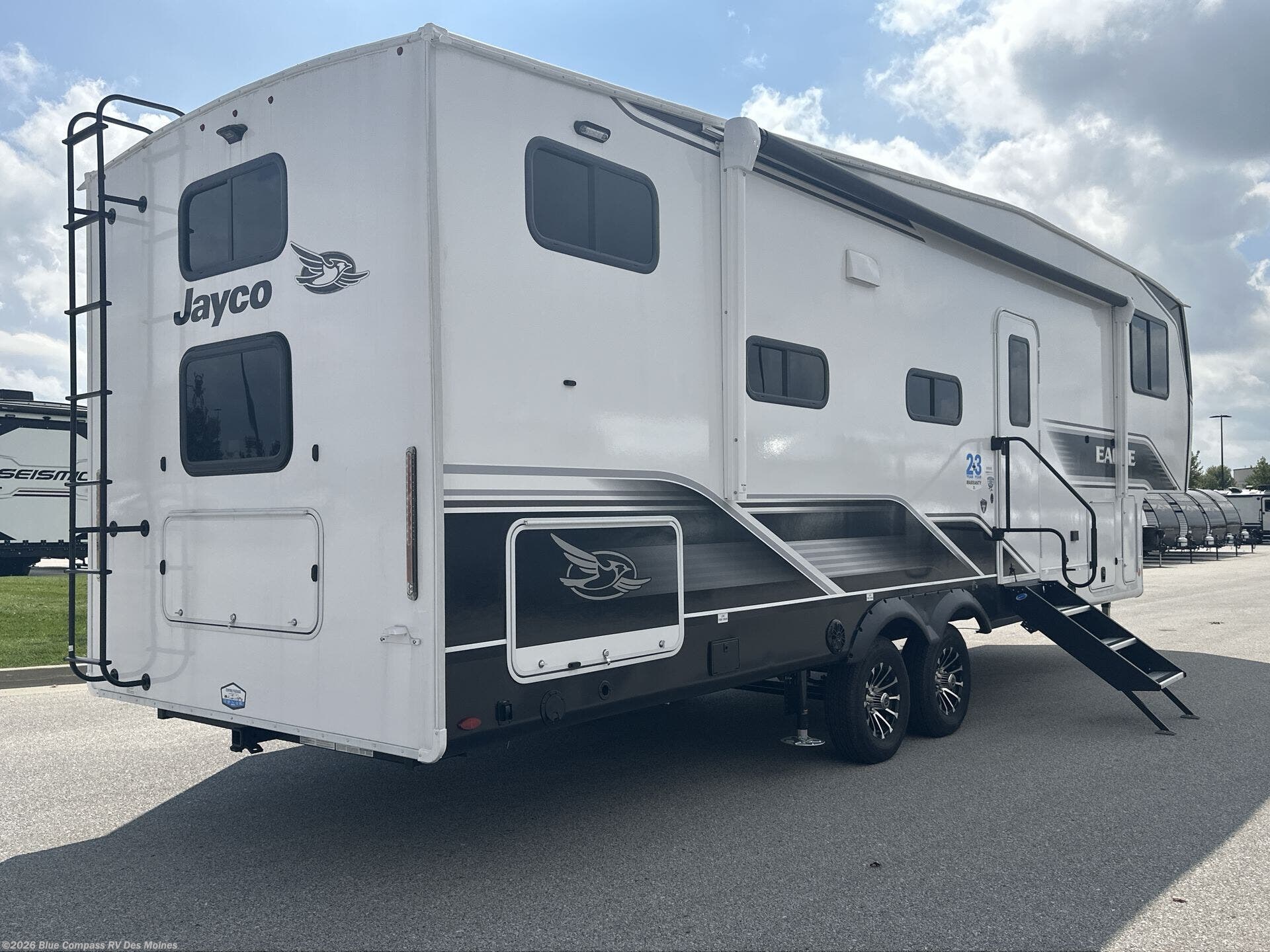 New 2026 Jayco Eagle HT 29DDB available in Altoona, Iowa