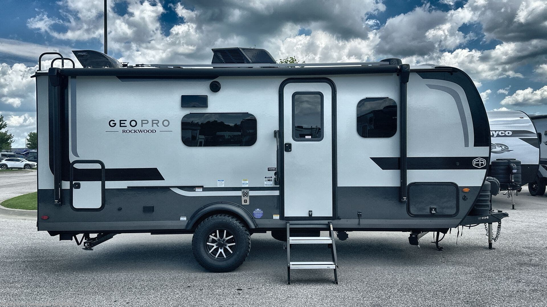 2026 Rockwood Geo Pro G20FBS by Forest River from Blue Compass RV Des Moines in Altoona, Iowa