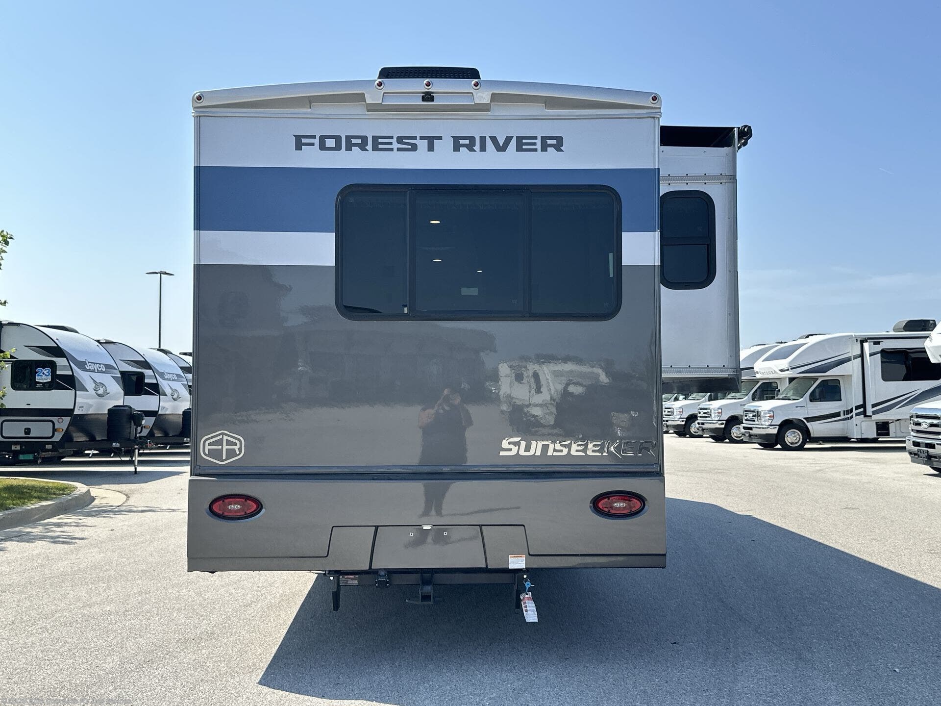 New 2026 Forest River Sunseeker Classic 3010DS available in Altoona, Iowa