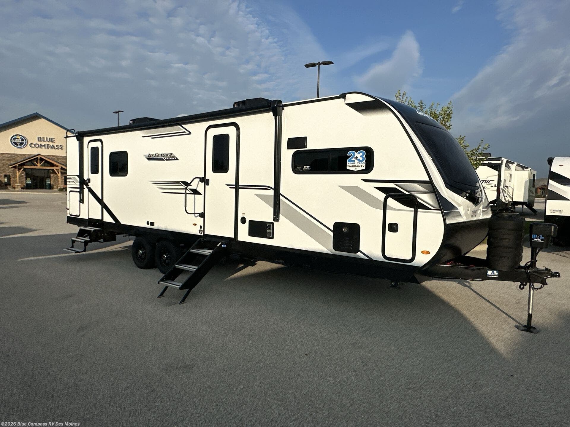 2026 Jay Feather 26FK by Jayco from Blue Compass RV Des Moines in Altoona, Iowa