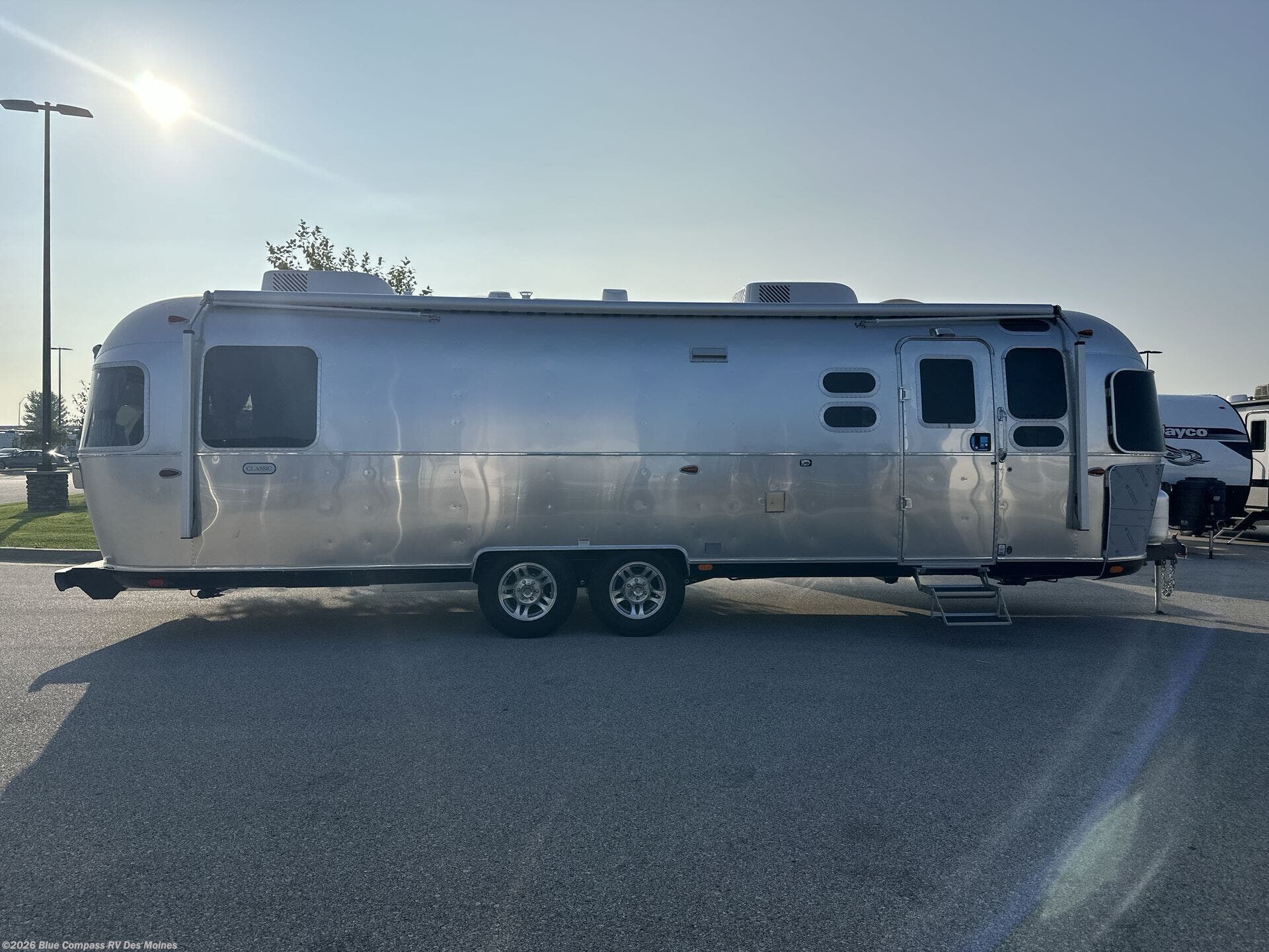 2026 Classic 30RB by Airstream from Blue Compass RV Des Moines in Altoona, Iowa