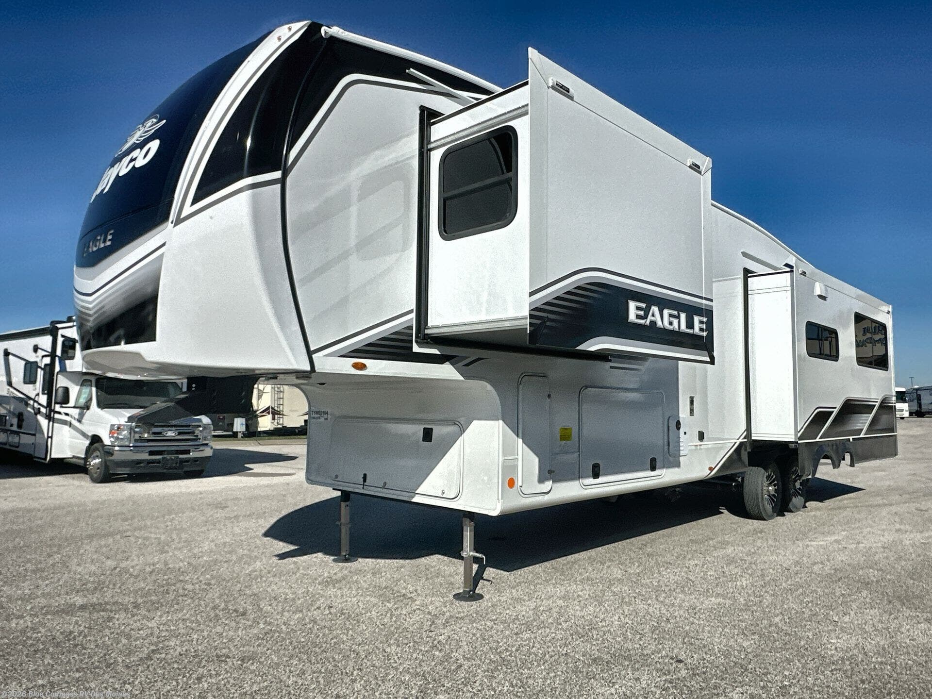 New 2026 Jayco Eagle 335LSTS available in Altoona, Iowa