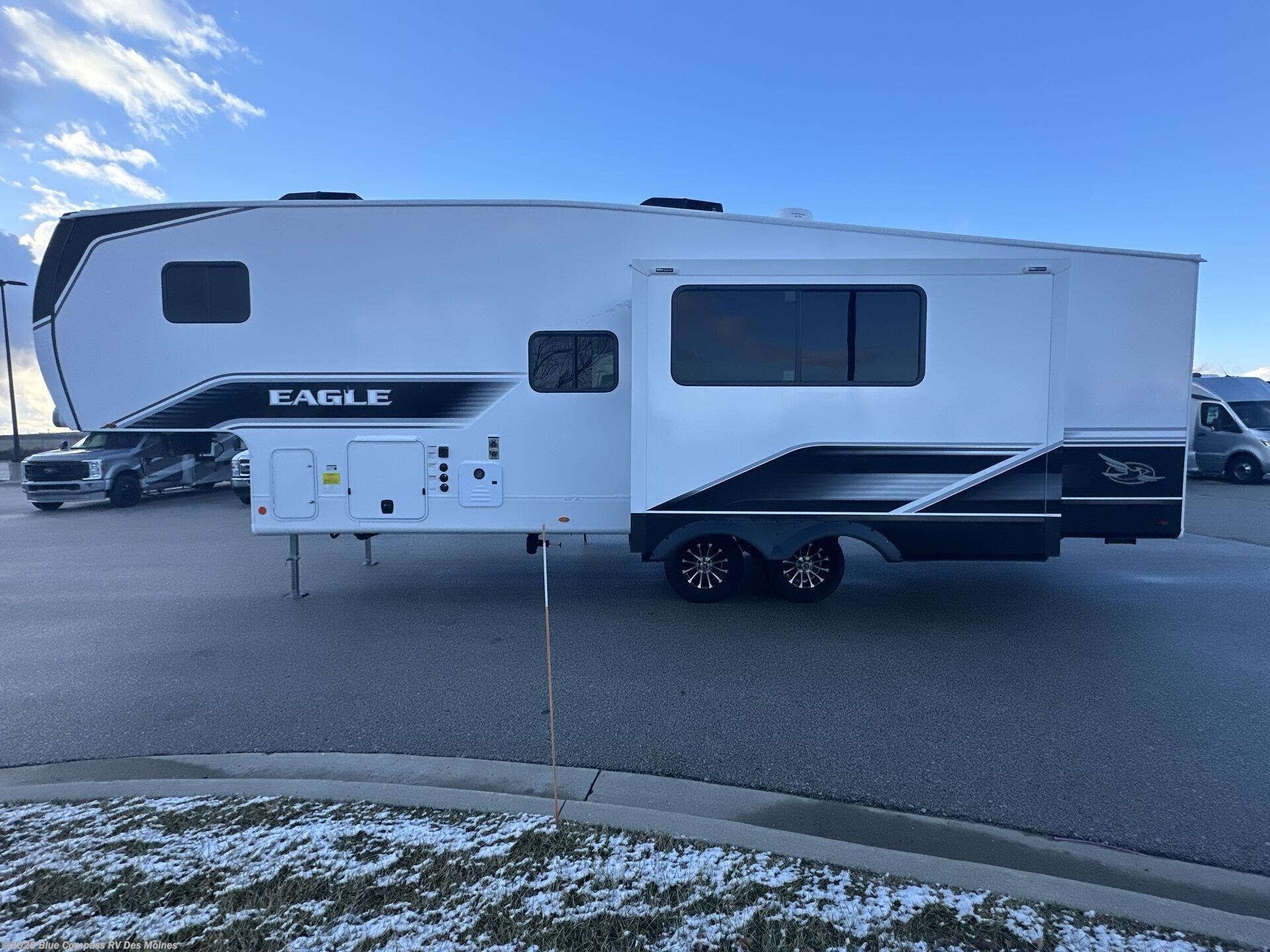 2026 Eagle SLE 28BHU by Jayco from Blue Compass RV Des Moines in Altoona, Iowa